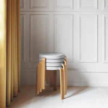 Tap sgabello rotondo - Grigio-rovere, Ø41x43 cm - Normann Copenhagen