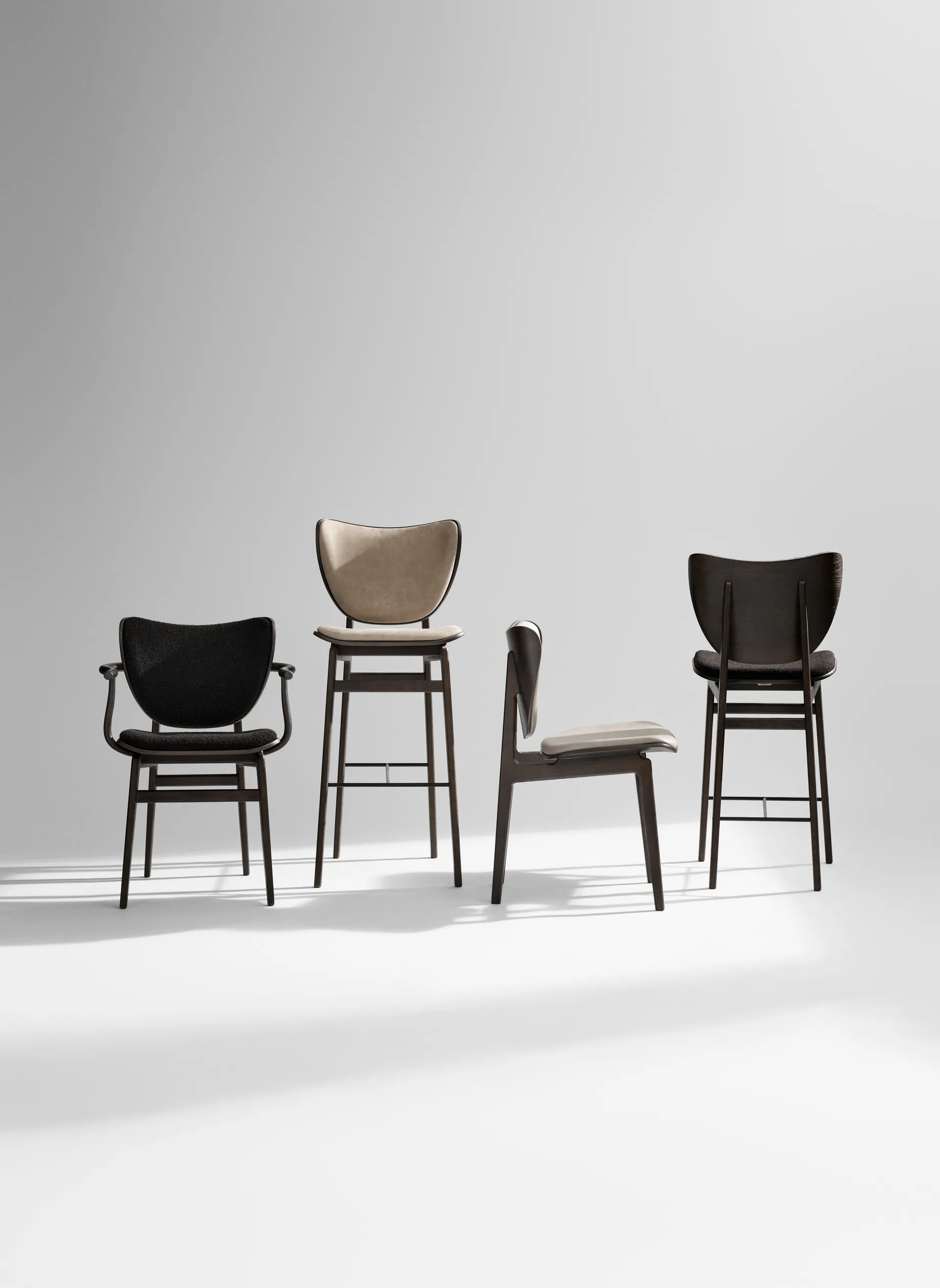 Elephant sgabello bar

, Leggermente affumicato, 65 cm NORR11