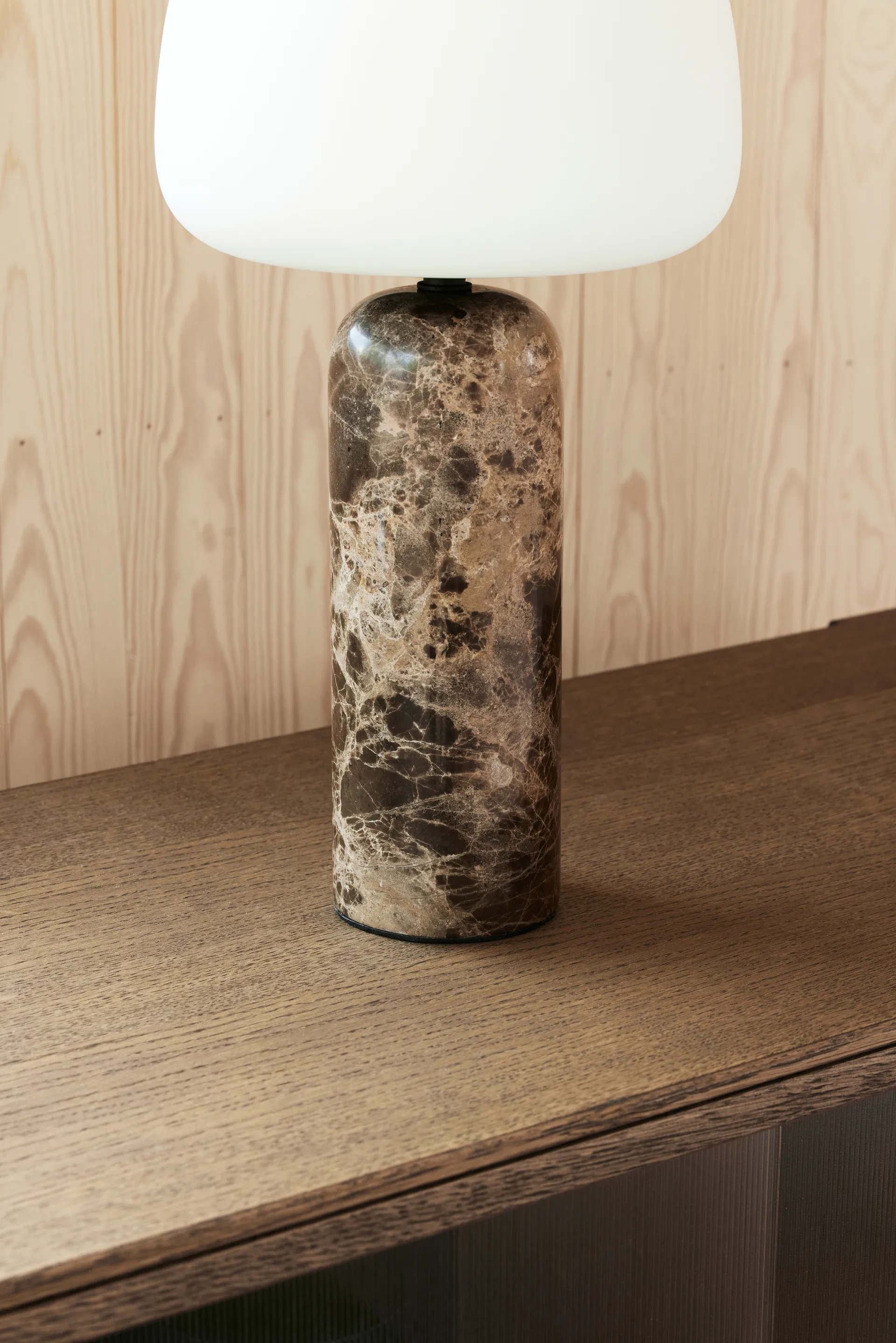 Lampada da tavolo Kin 40 cm, Brown marble Northern