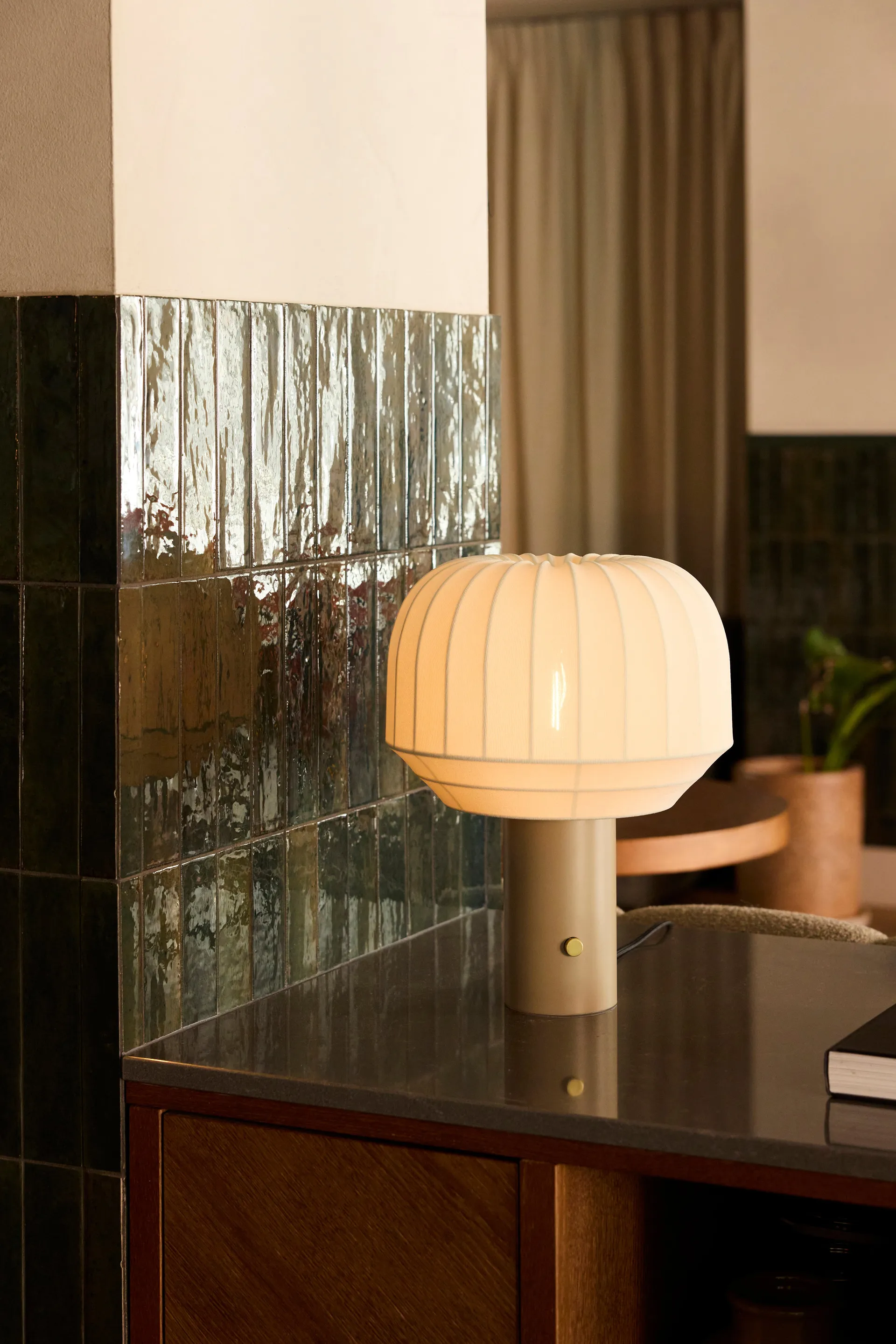 Lampada da tavolo Tradition 39 cm, Bianco Northern