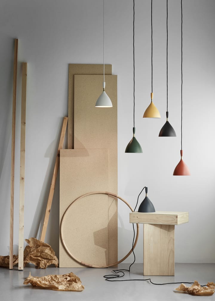 Lampadario Dokka , Warm beige Northern
