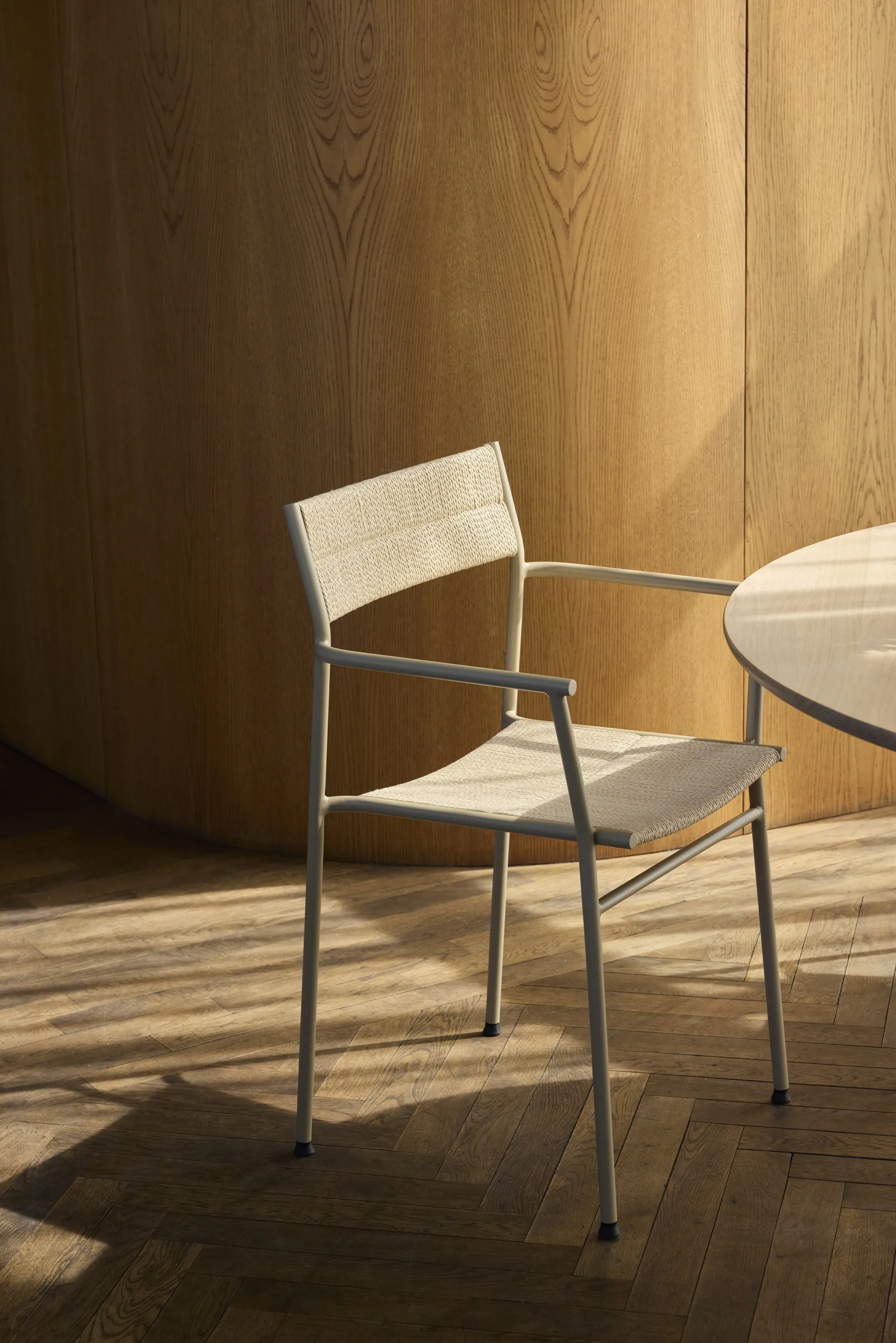 Sedia con braccioli Vev , Grigio beige-natural rope Northern