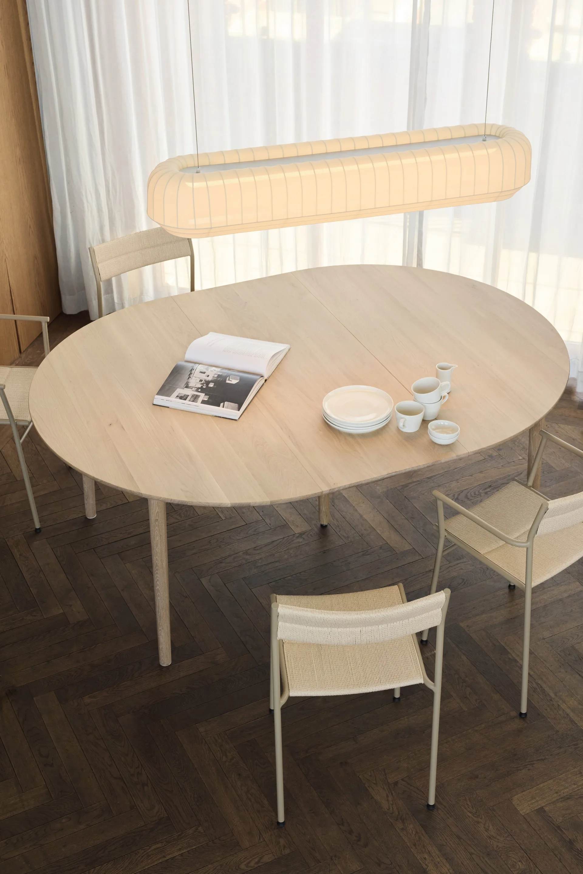 Tavolo Expand Ø140 cm, Rovere chiaro oliato Northern