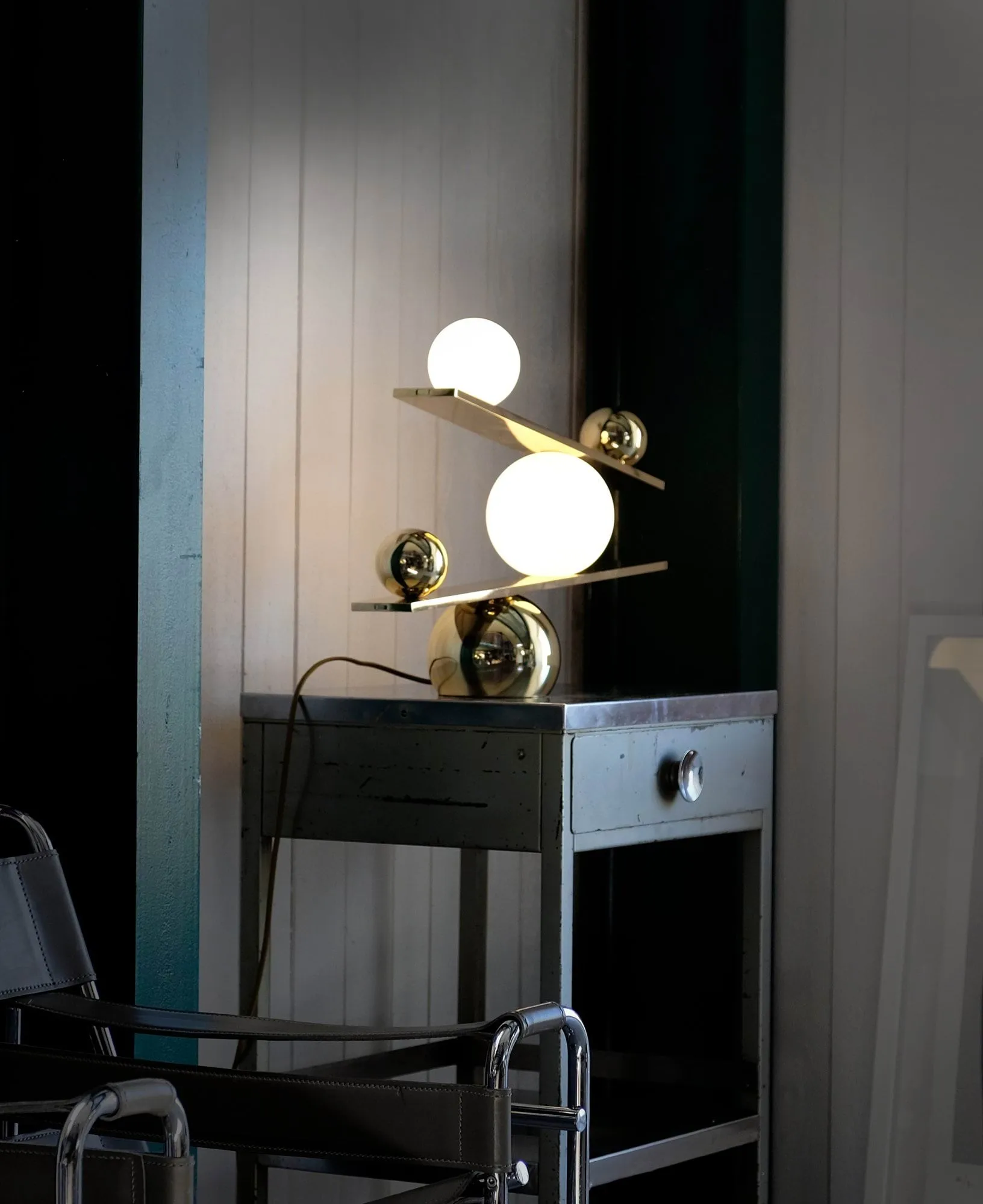 Lampada da tavolo Balance, Brass, v2 Oblure
