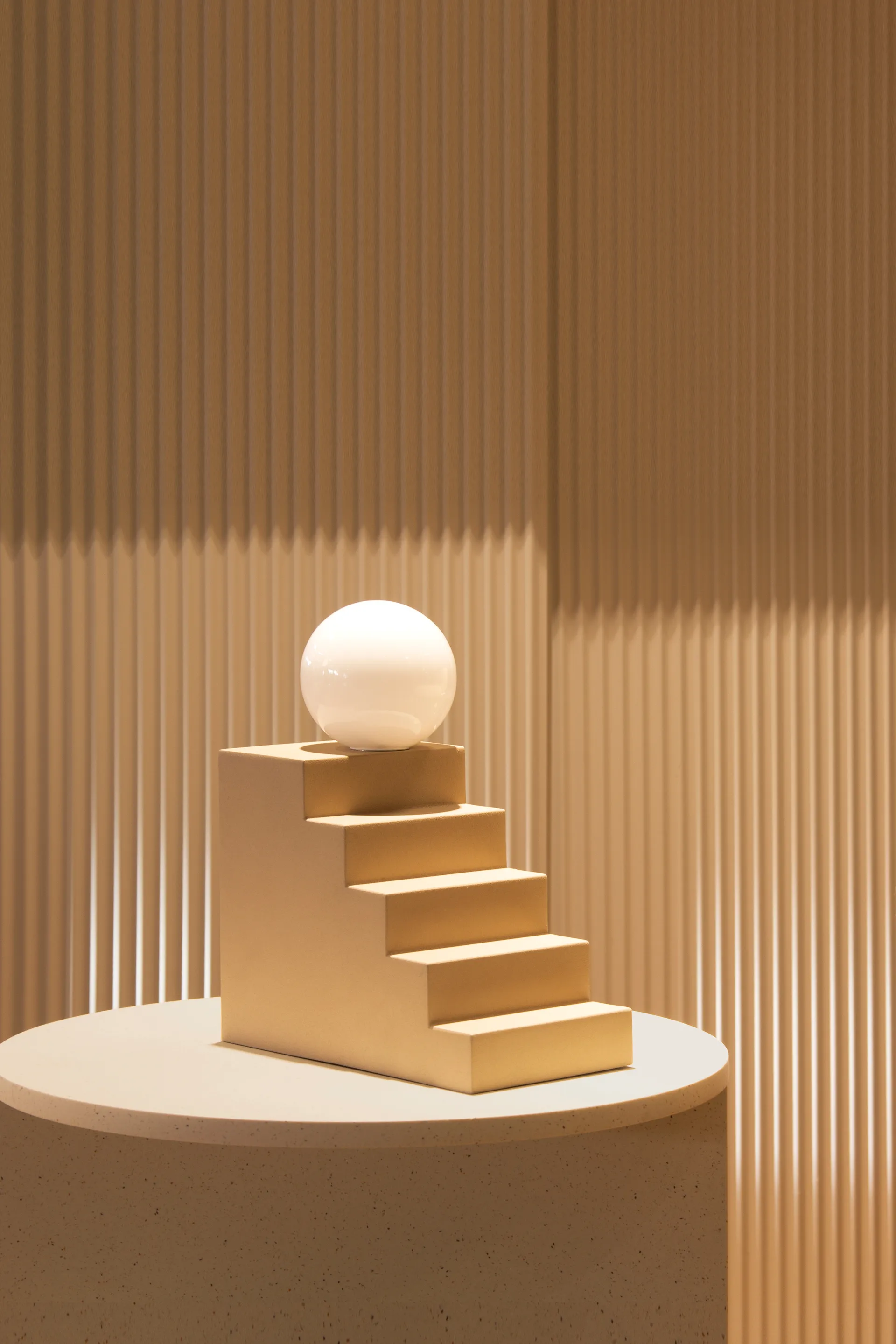 Lampada da tavolo Stair, Beige Oblure