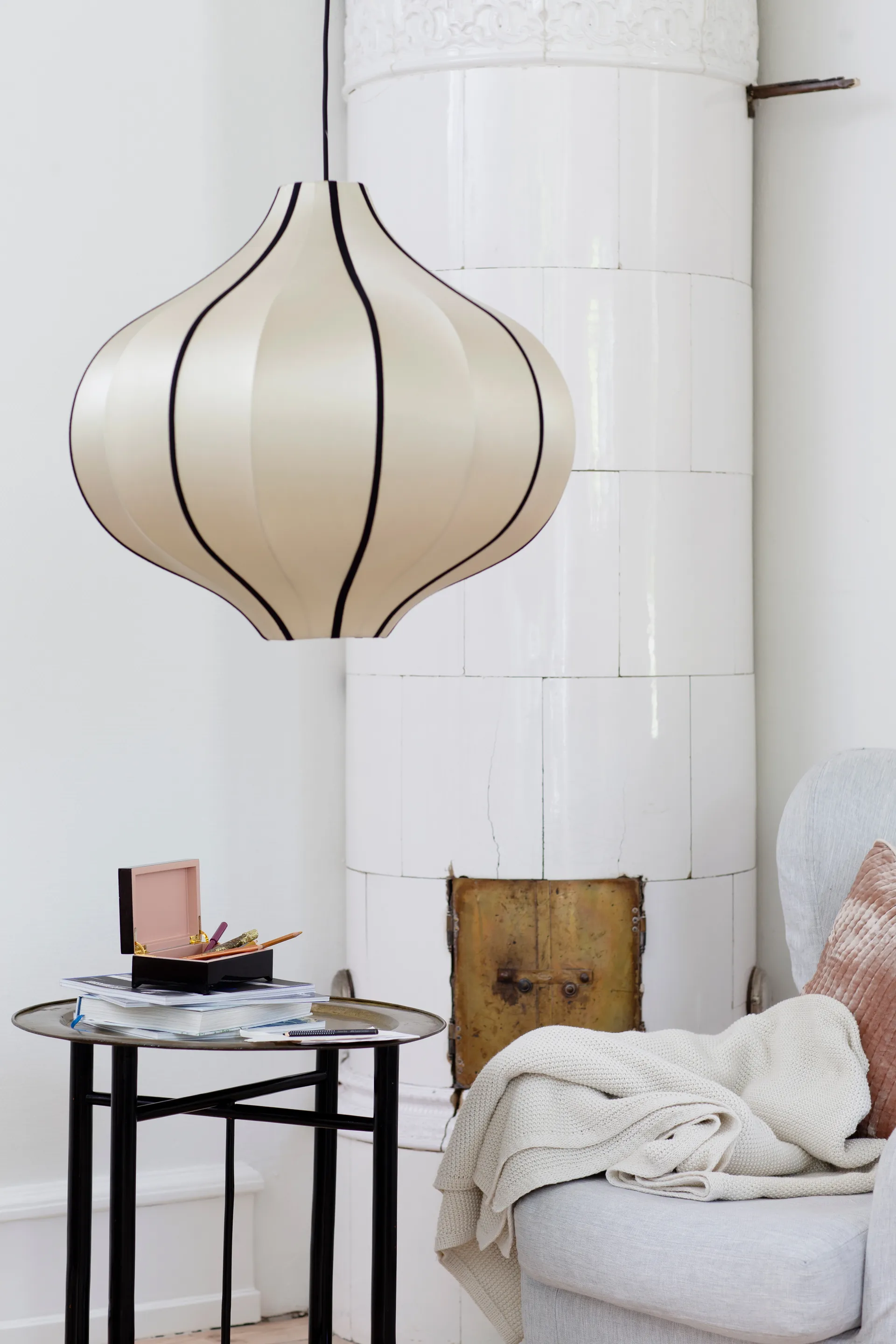 Paralume Indochina Classic Onion L, Kit-black Oi Soi Oi