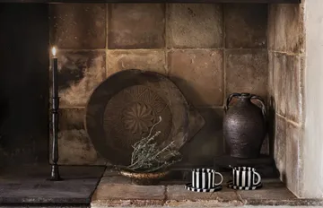 Tazza con piattino Monica - Nero - Olsson & Jensen