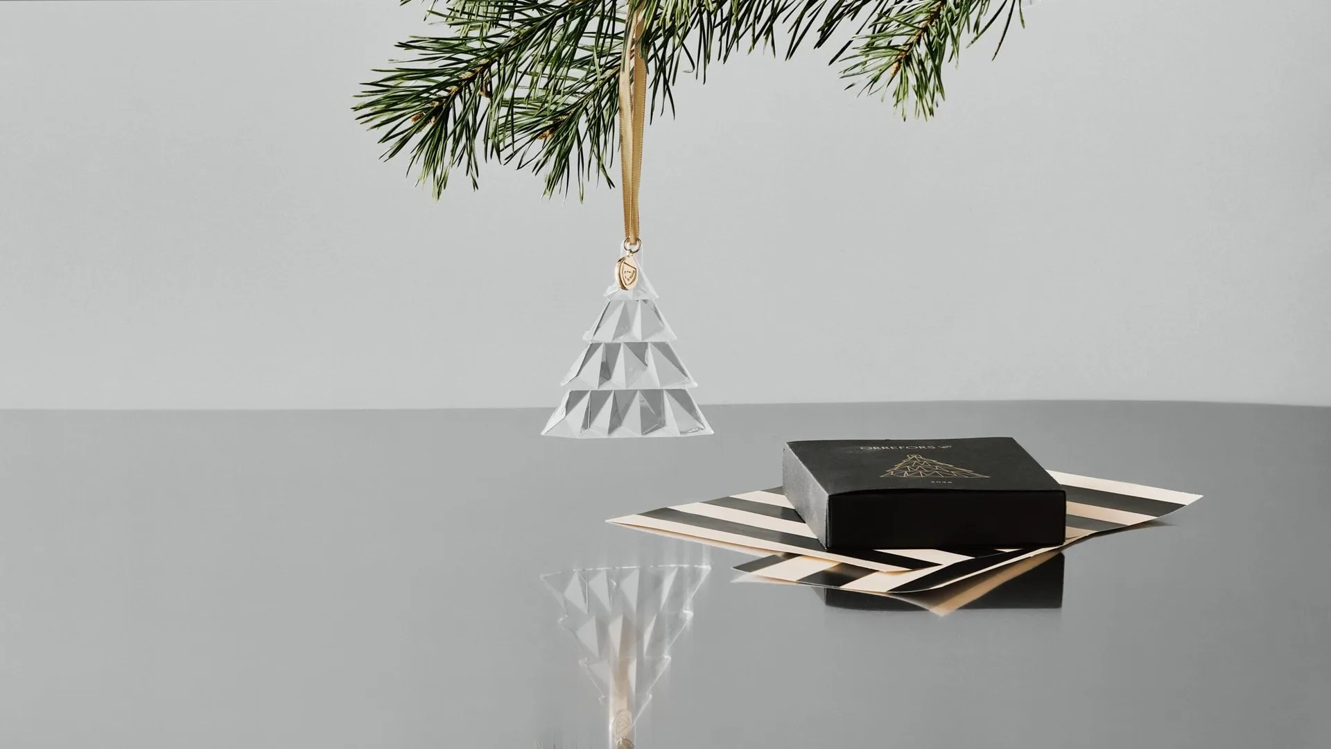 Ornamento annuale alto, Trasparente Orrefors