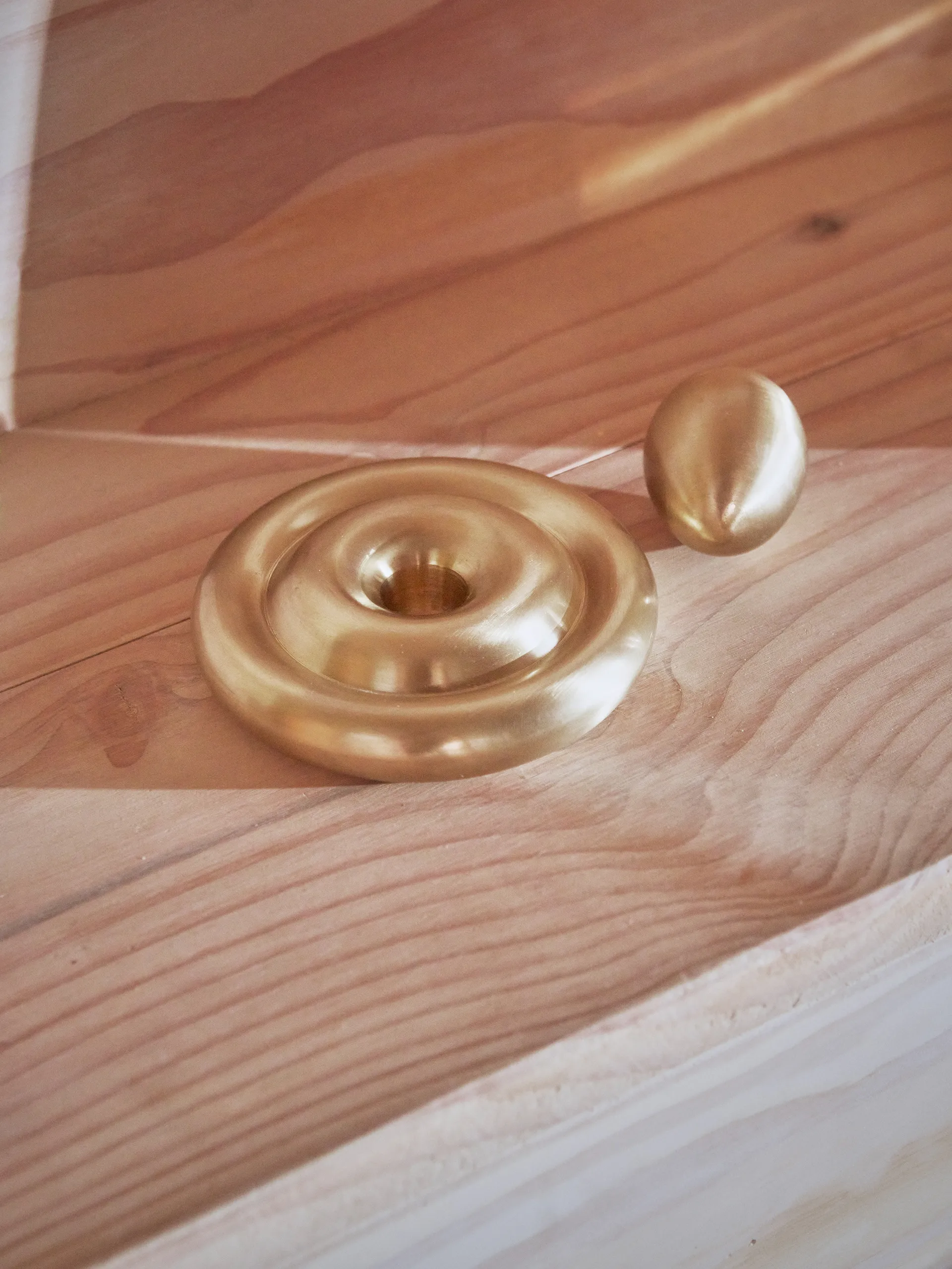 Candeliere Savi 3 cm, ottone OYOY