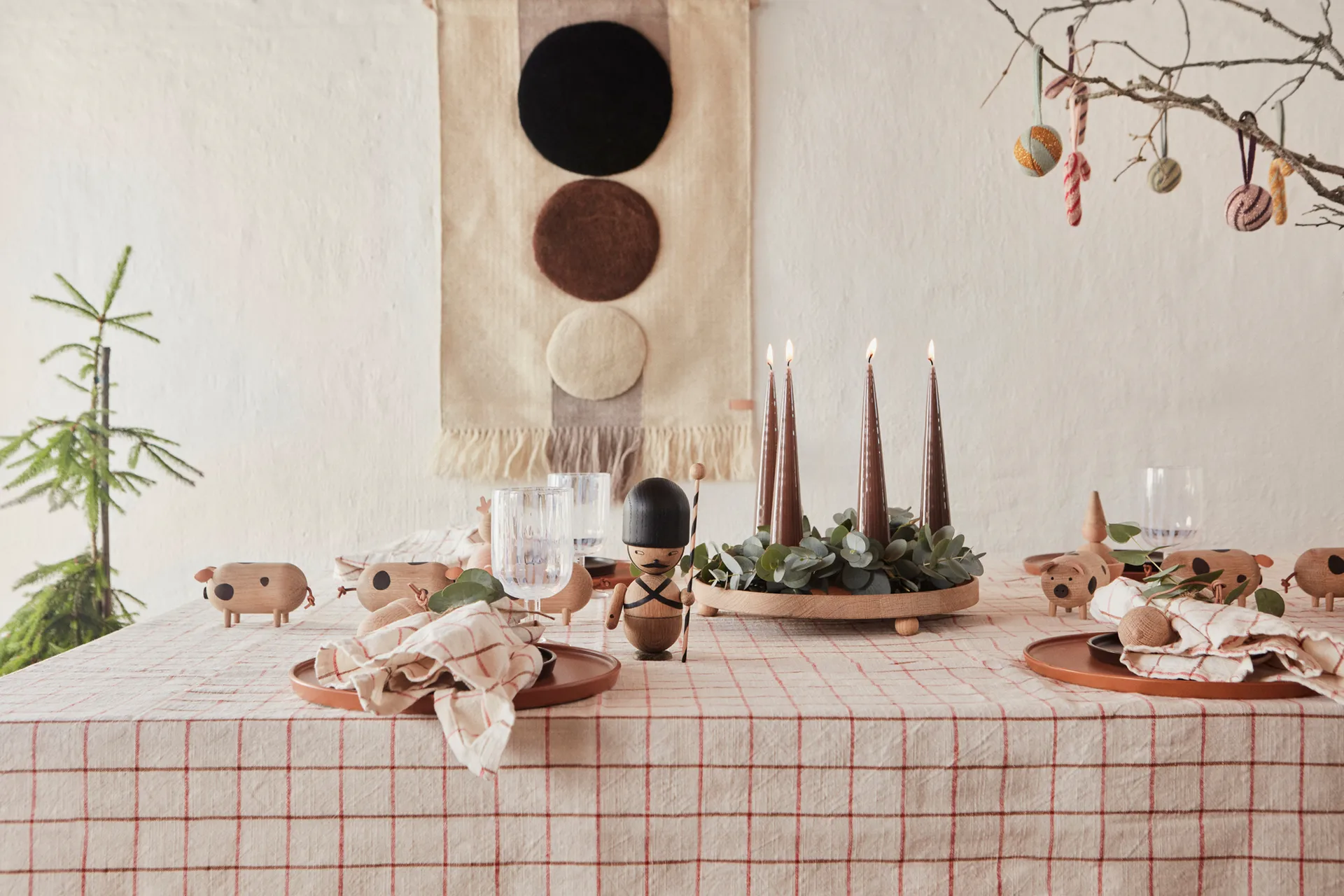 Decorazione murale Maru 60x103 cm, Marrone-bianco sporco OYOY