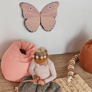 Peluche Leo larva - Caramel - OYOY