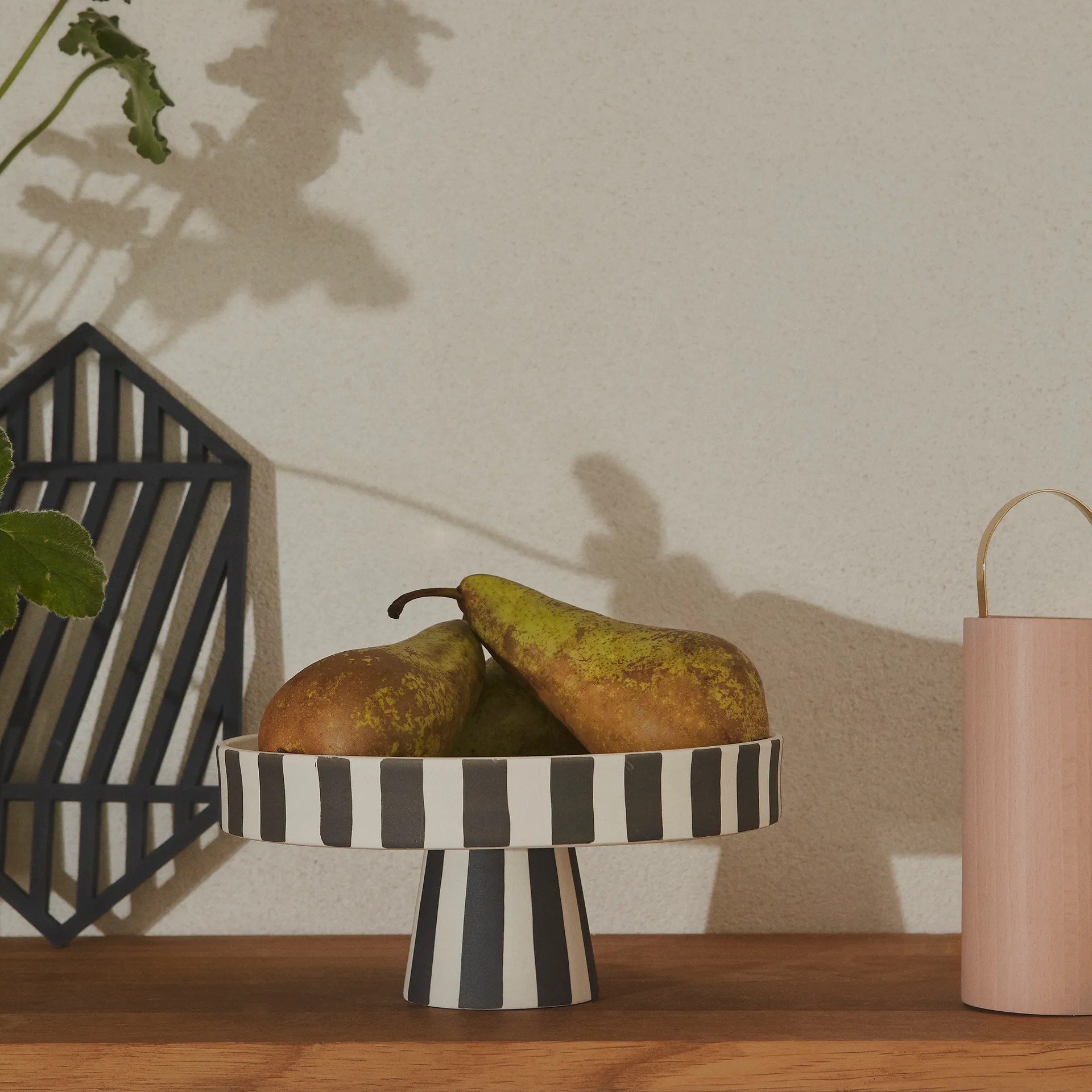 Piattino da portata Toppu Ø 20 cm, nero-bianco OYOY