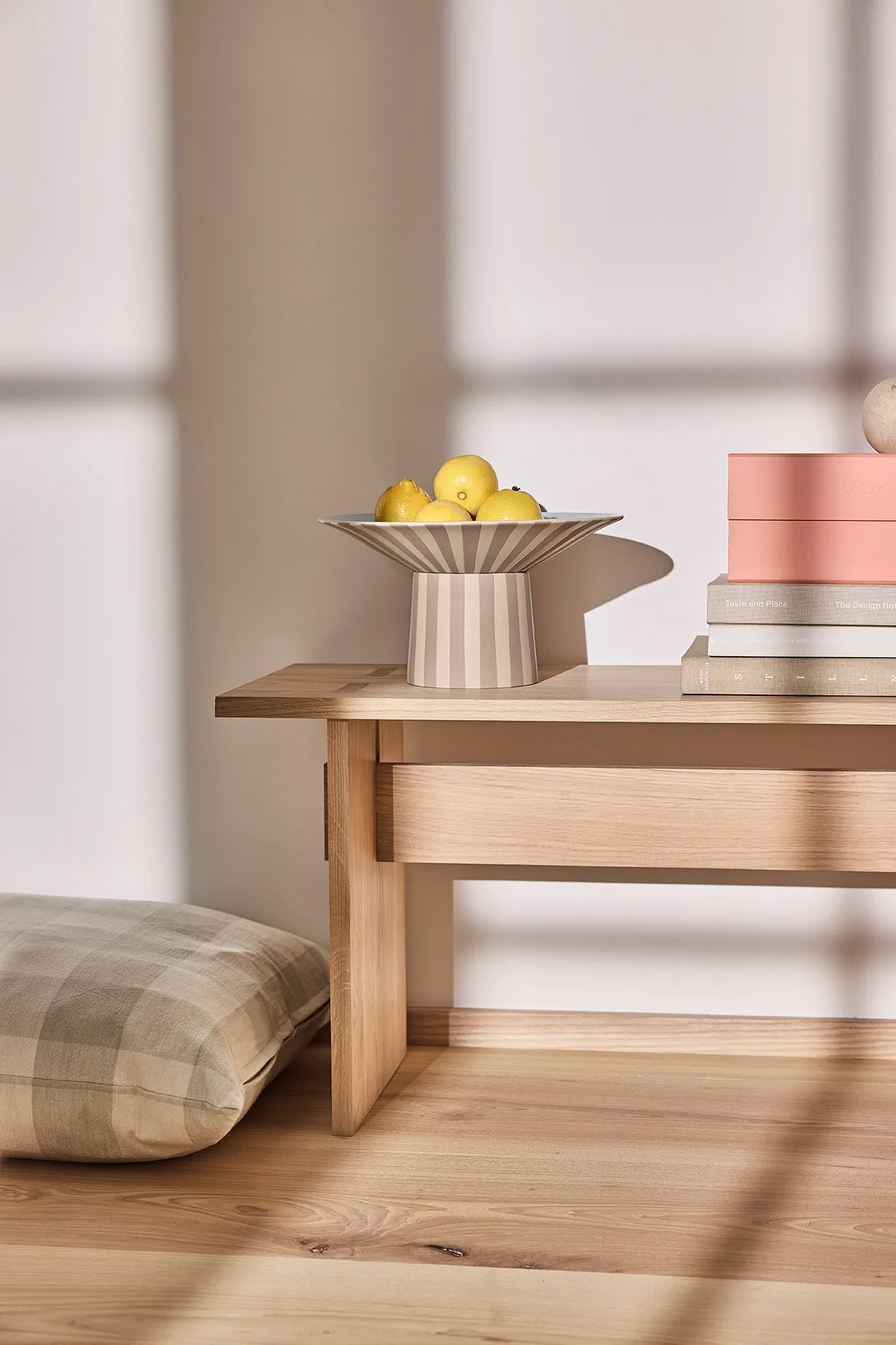 Scatola portaoggetti Hako A5, Corallo OYOY