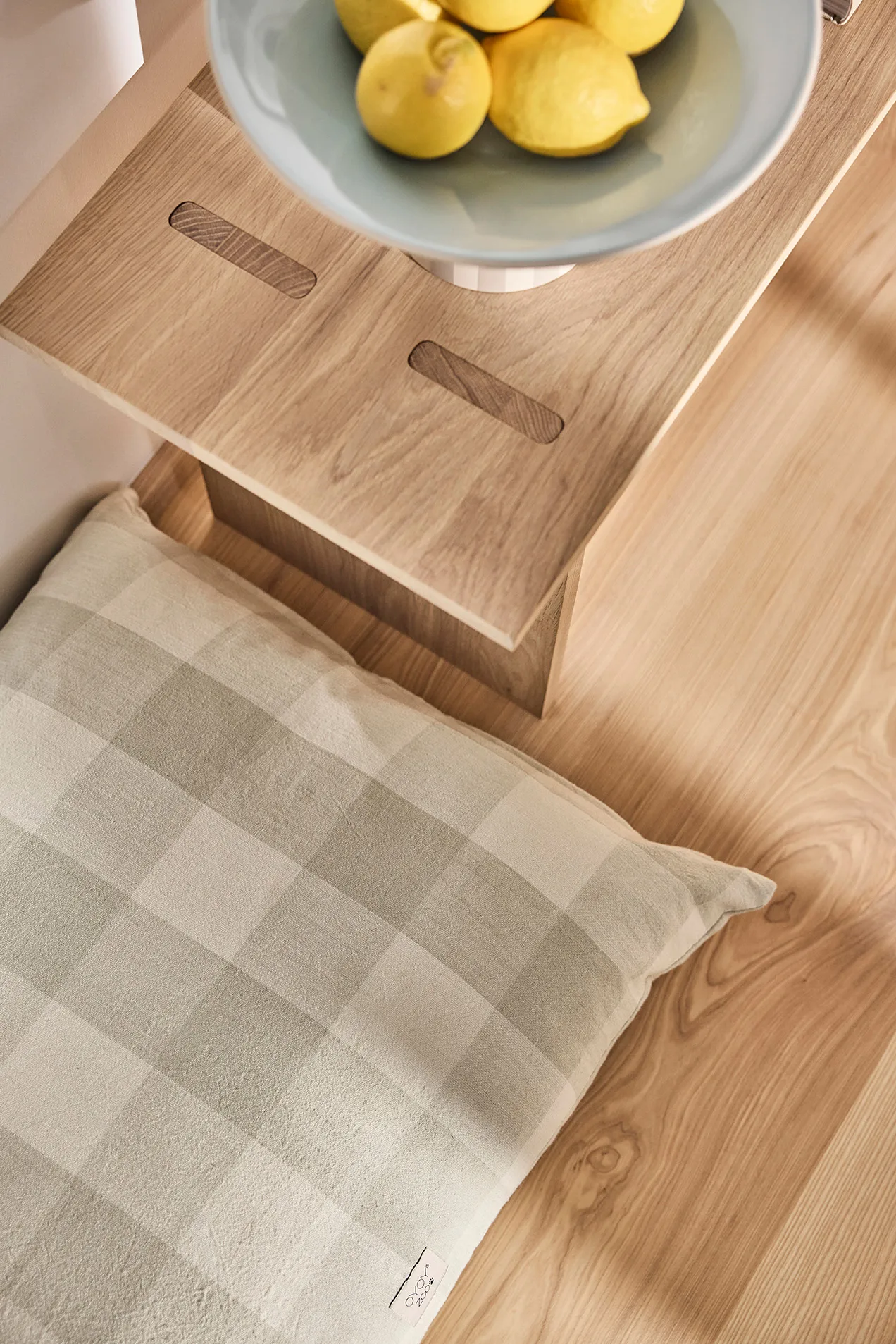 Scatola portaoggetti Hako A5, Corallo OYOY