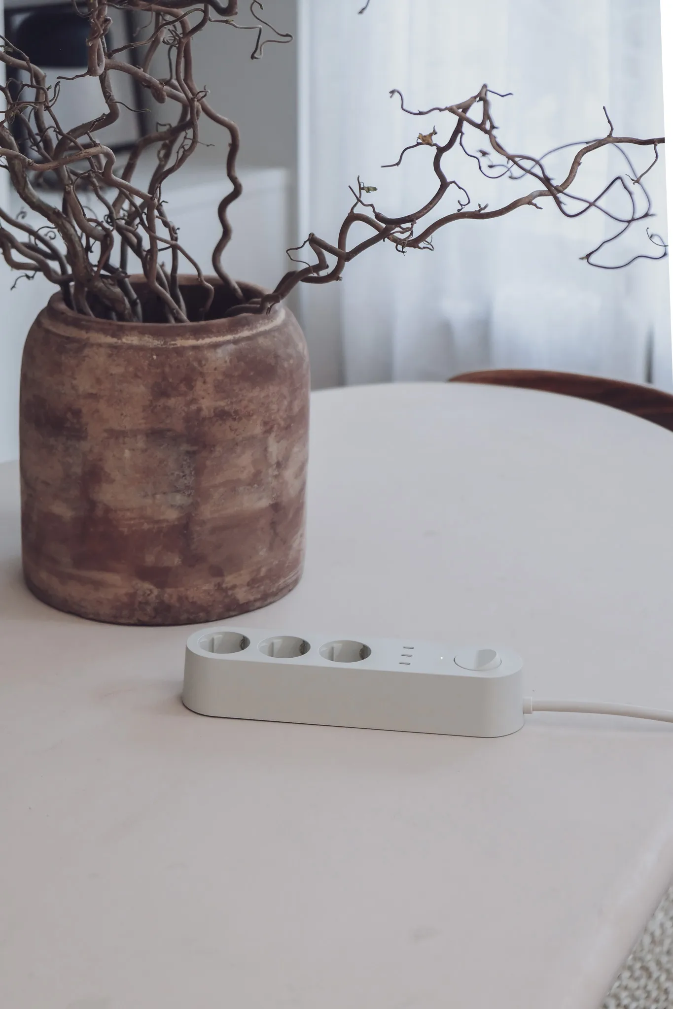 Alma Power Bar multipresa, Sandhamn beige Palette