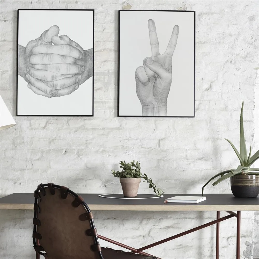 Poster Folded hands , 50x70 cm Paper Collective