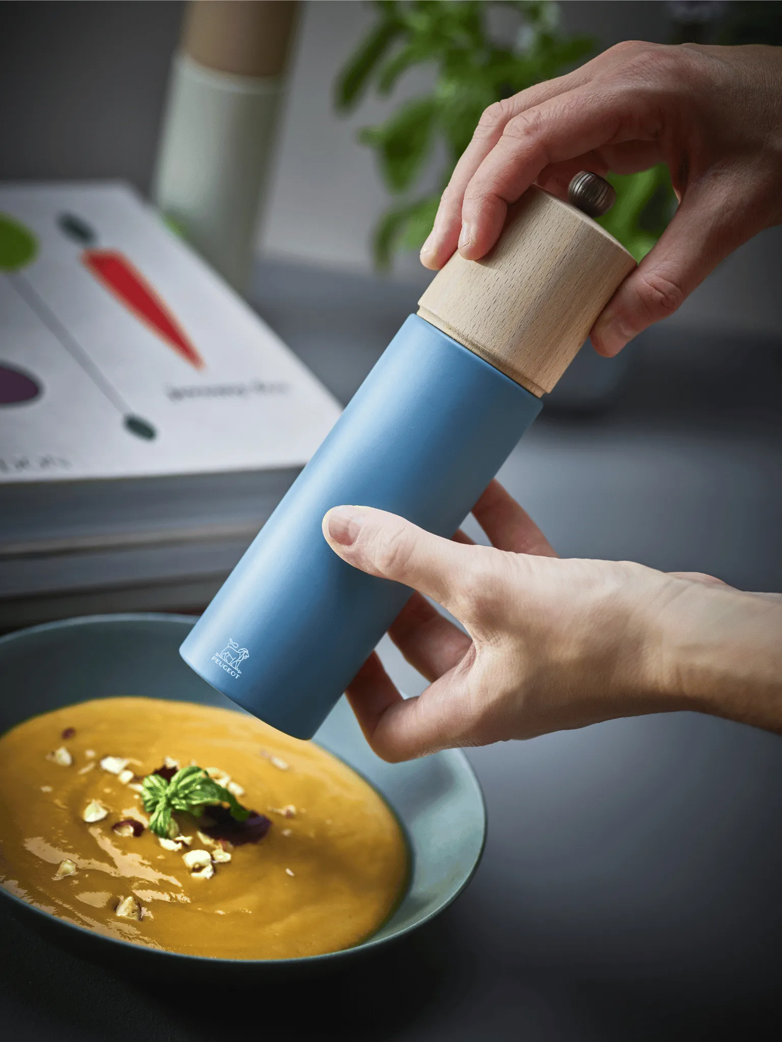 Macinapepe Boreal 21 cm, Celeste Peugeot