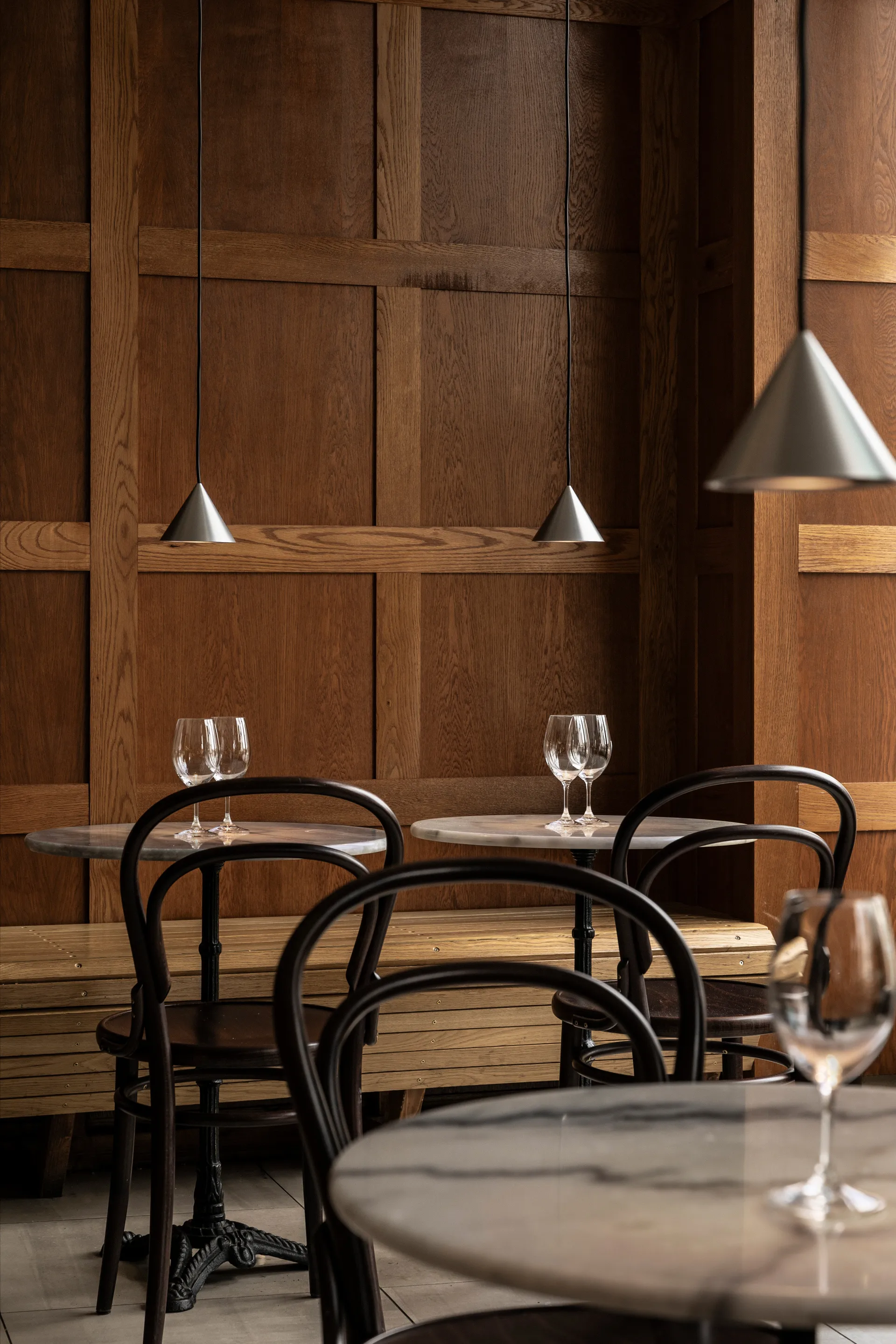 Pendente Apollo Zero, Darkest hour Pholc