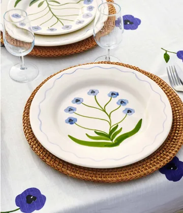 Madelen Möllard Pansy piatto - Blue, 28 cm - Pick a Poppy