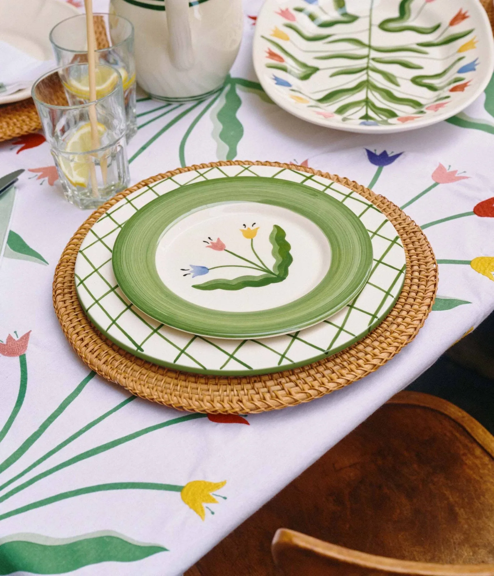 Madelen Möllard Tulip piatto da insalata, Verde, 22 cm Pick a Poppy