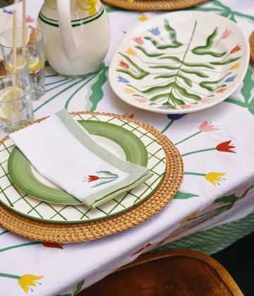 Madelen Möllard Tulip tovagliolo in cotone - Verde chiaro, set da 4, 45x45 cm - Pick a Poppy