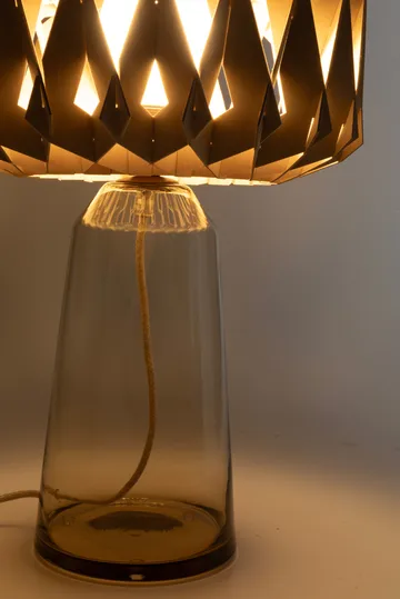 Signature 35 lampada da tavolo - Ambra-betulla, Ø36,5x53 cm - Pilke