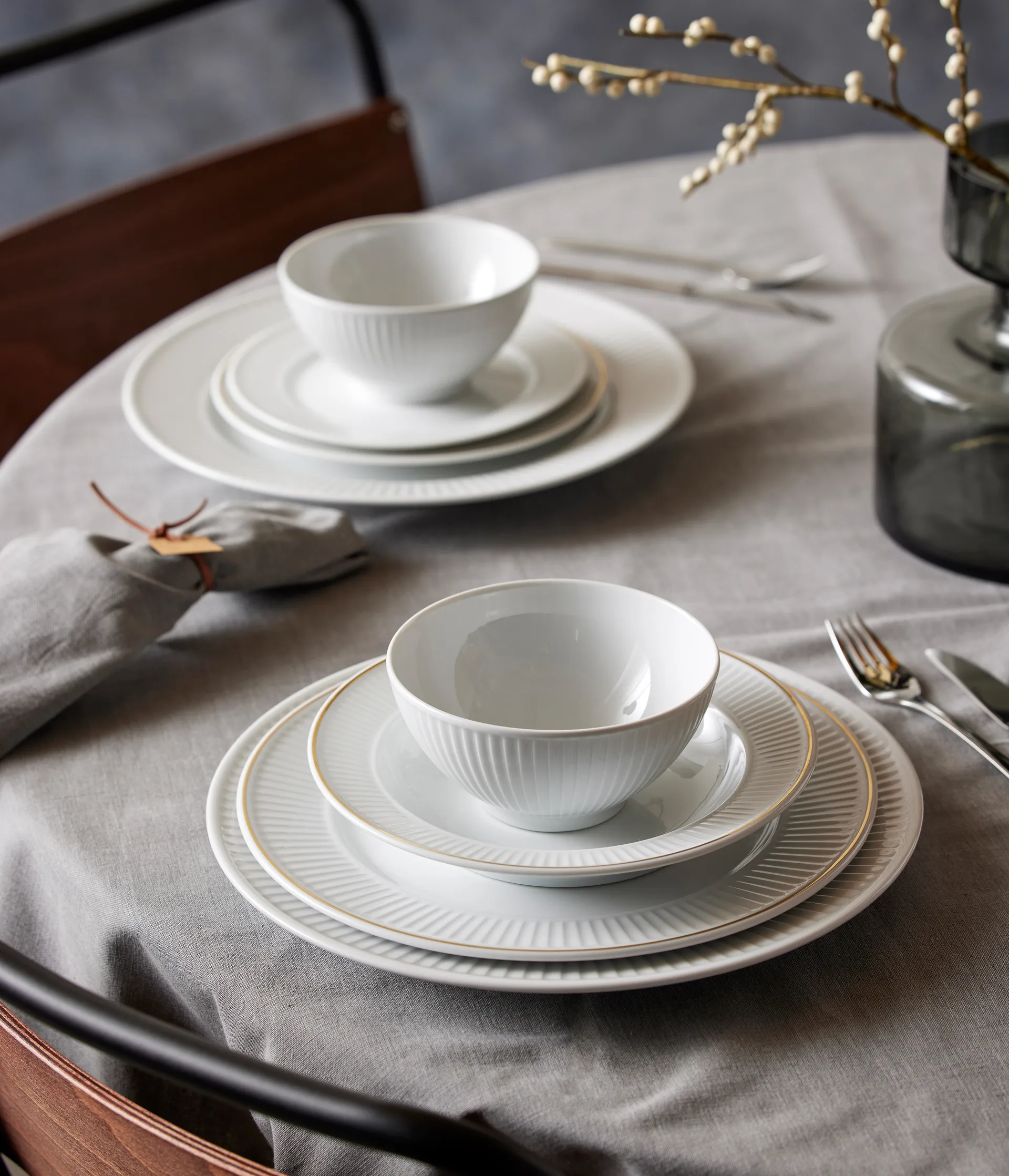 Piatto plissettato con bordo dorato, Ø 22 cm, Bianco Pillivuyt