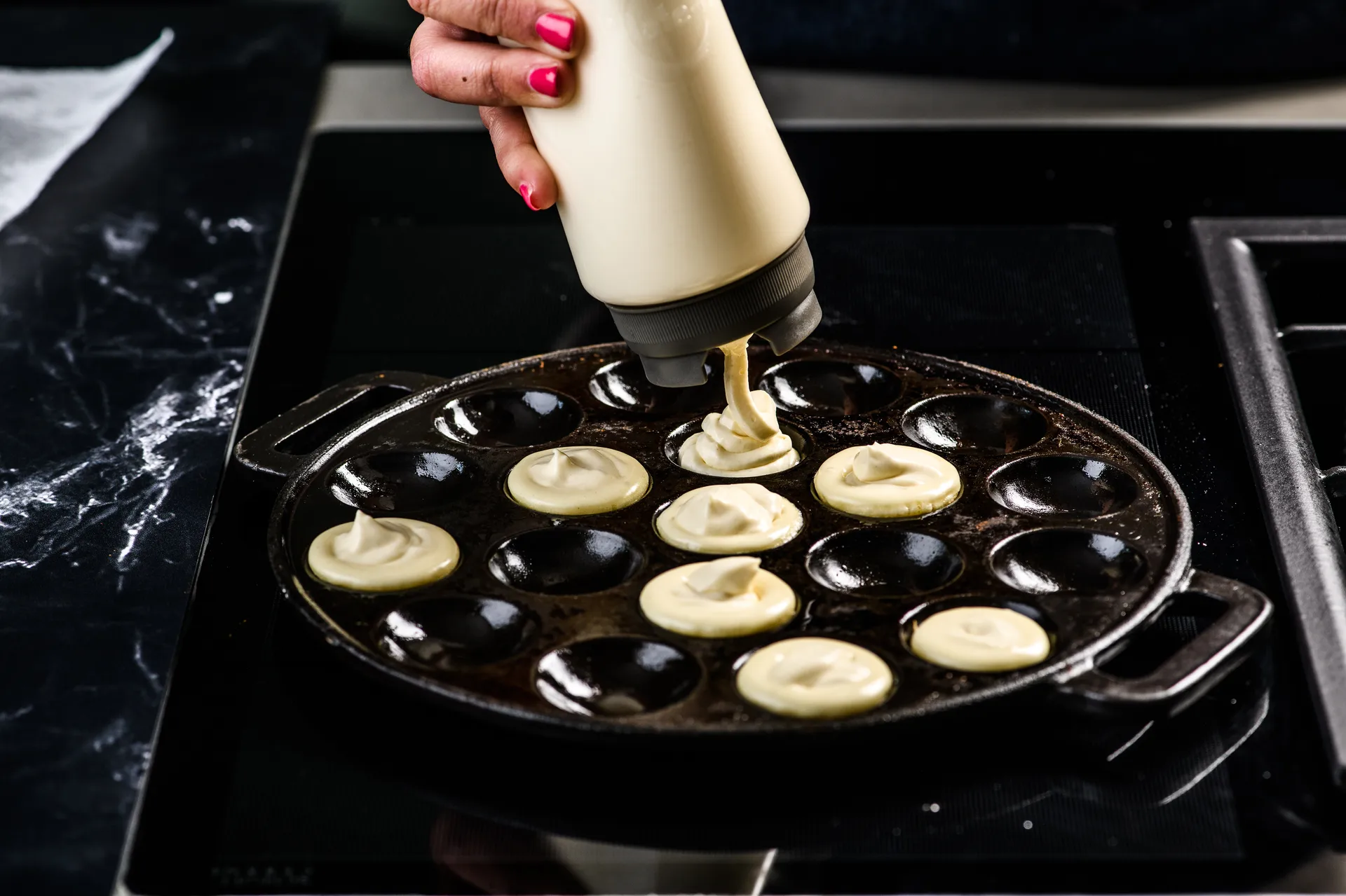 Bottiglia Plate-it per guarnizioni 22 cm confezione da 2, Bianco-grigio Plate It