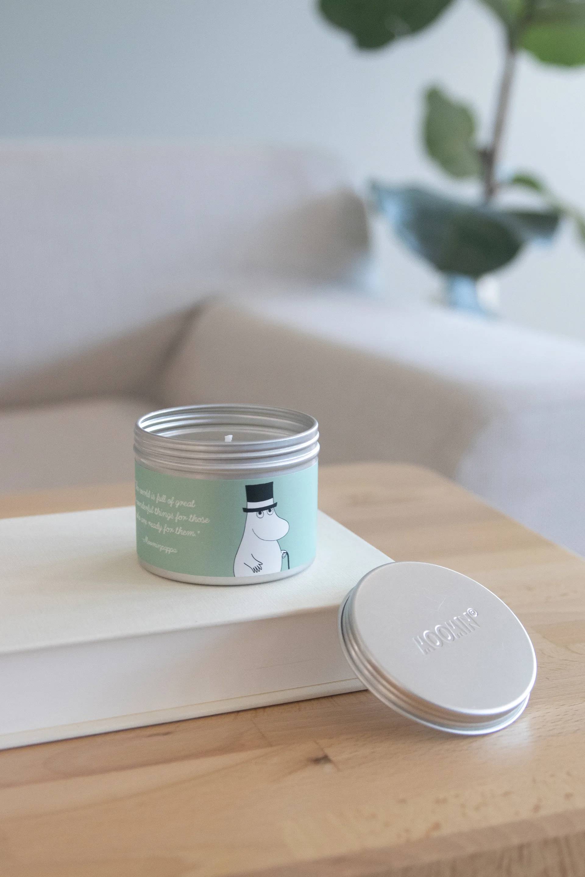 Candela profumata Mumin piccola 20 h, Papà Mumin Pluto Design