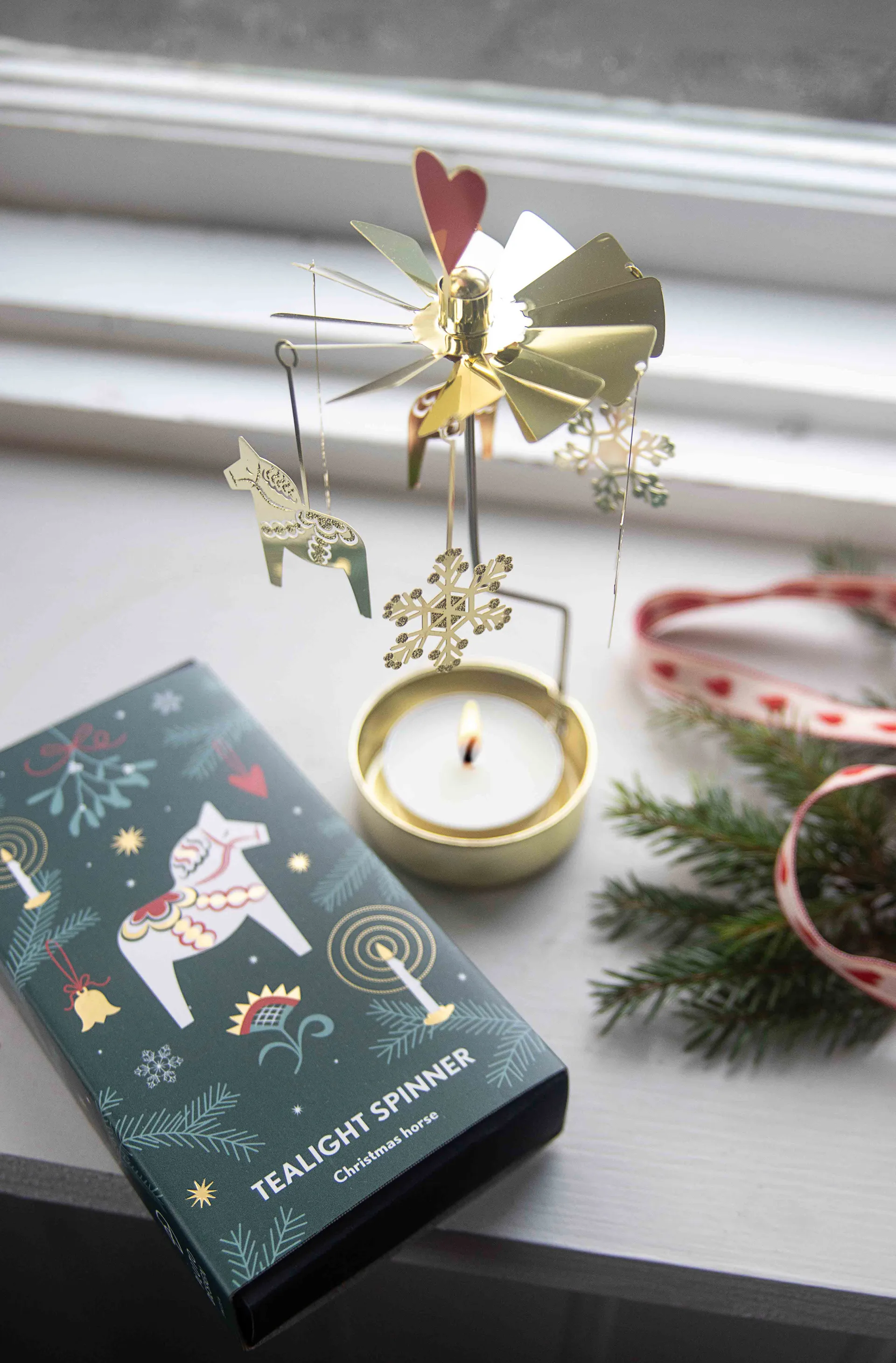 Giostra di angeli cavallo di Natale, Oro Pluto Design