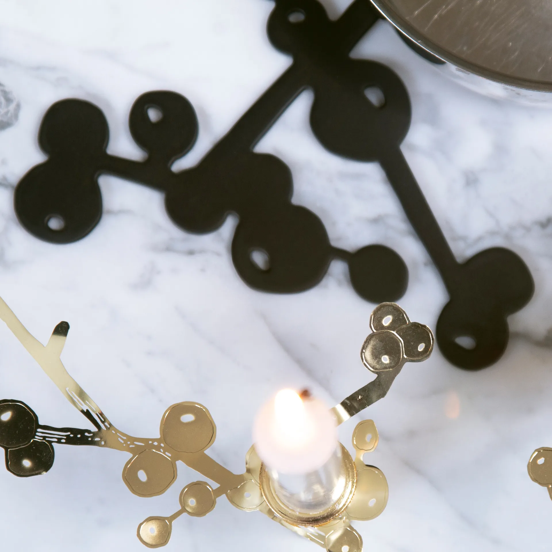 Sottopentola Berry, nero Pluto Design