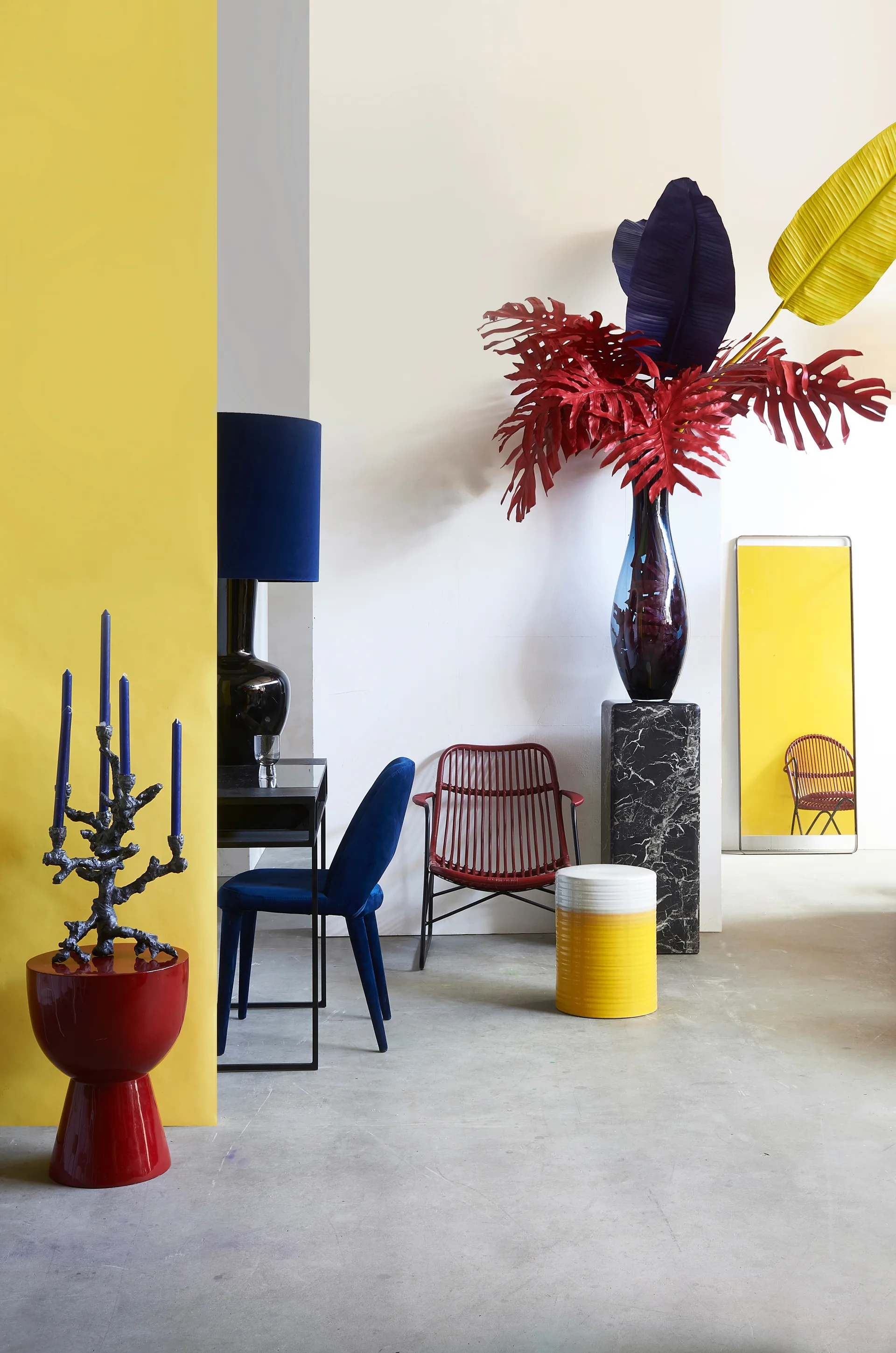 Candeliere L Apple Tree 53 cm, Grigio scuro POLSPOTTEN