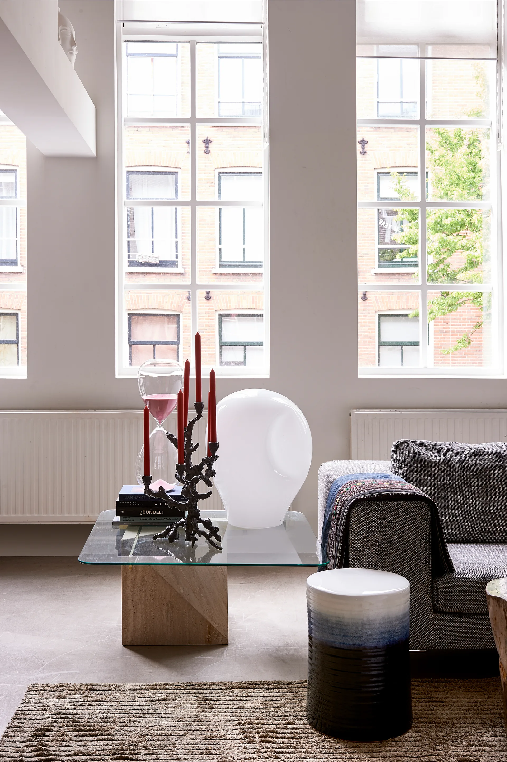 Candeliere L Apple Tree 53 cm, Grigio scuro POLSPOTTEN