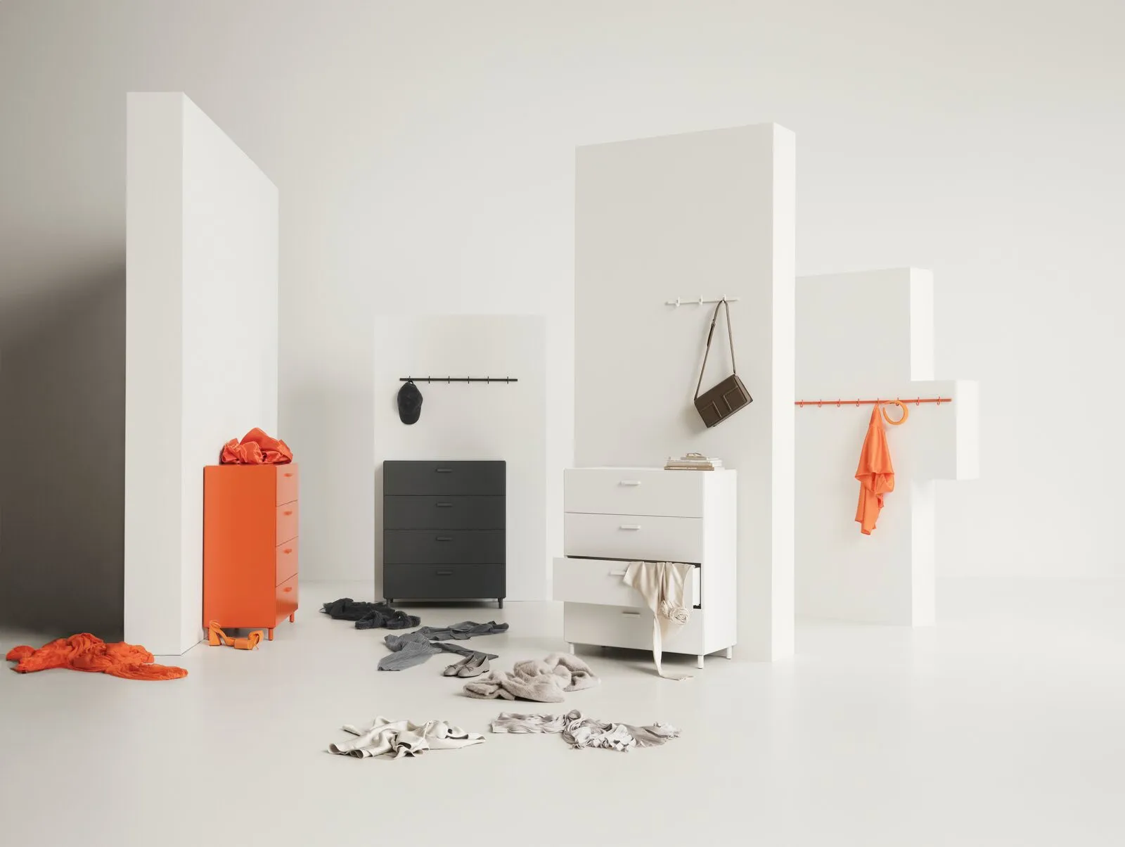 Relief scrivania larga con gambe 82x92,2 cm bianca Relief