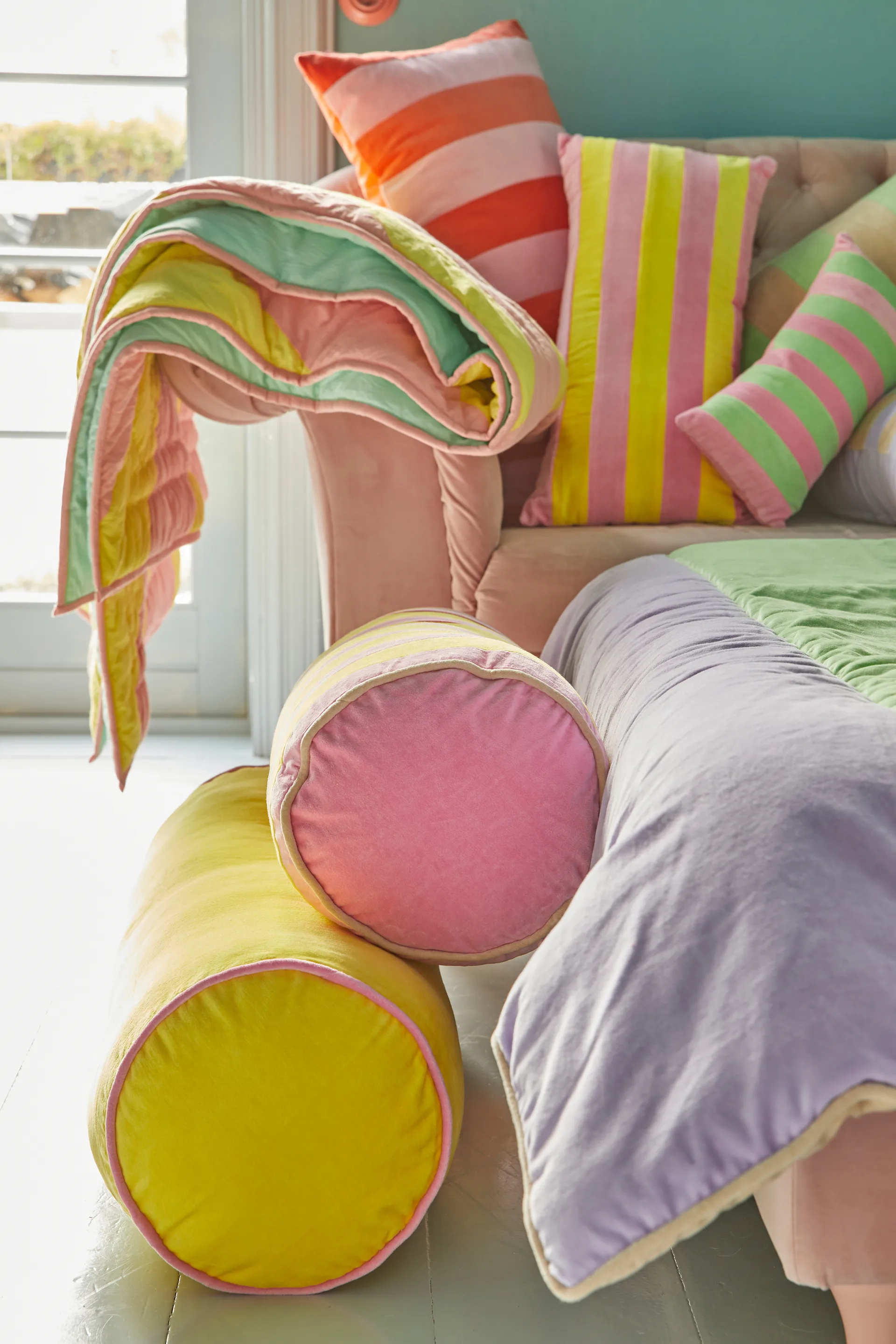 Cuscino cilindrico 25x60 cm Rice, Rosa-giallo RICE