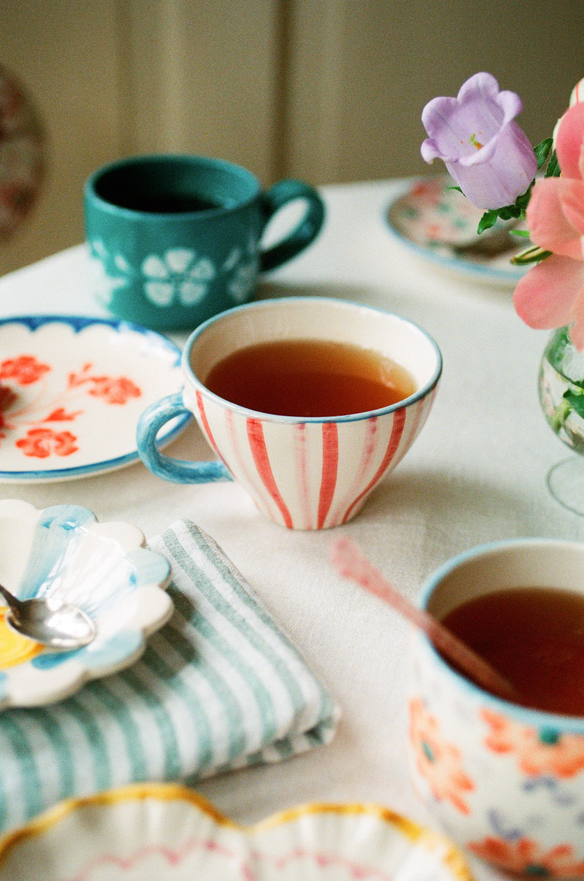 Tazza da tè in ceramica Rice, Strisce RICE