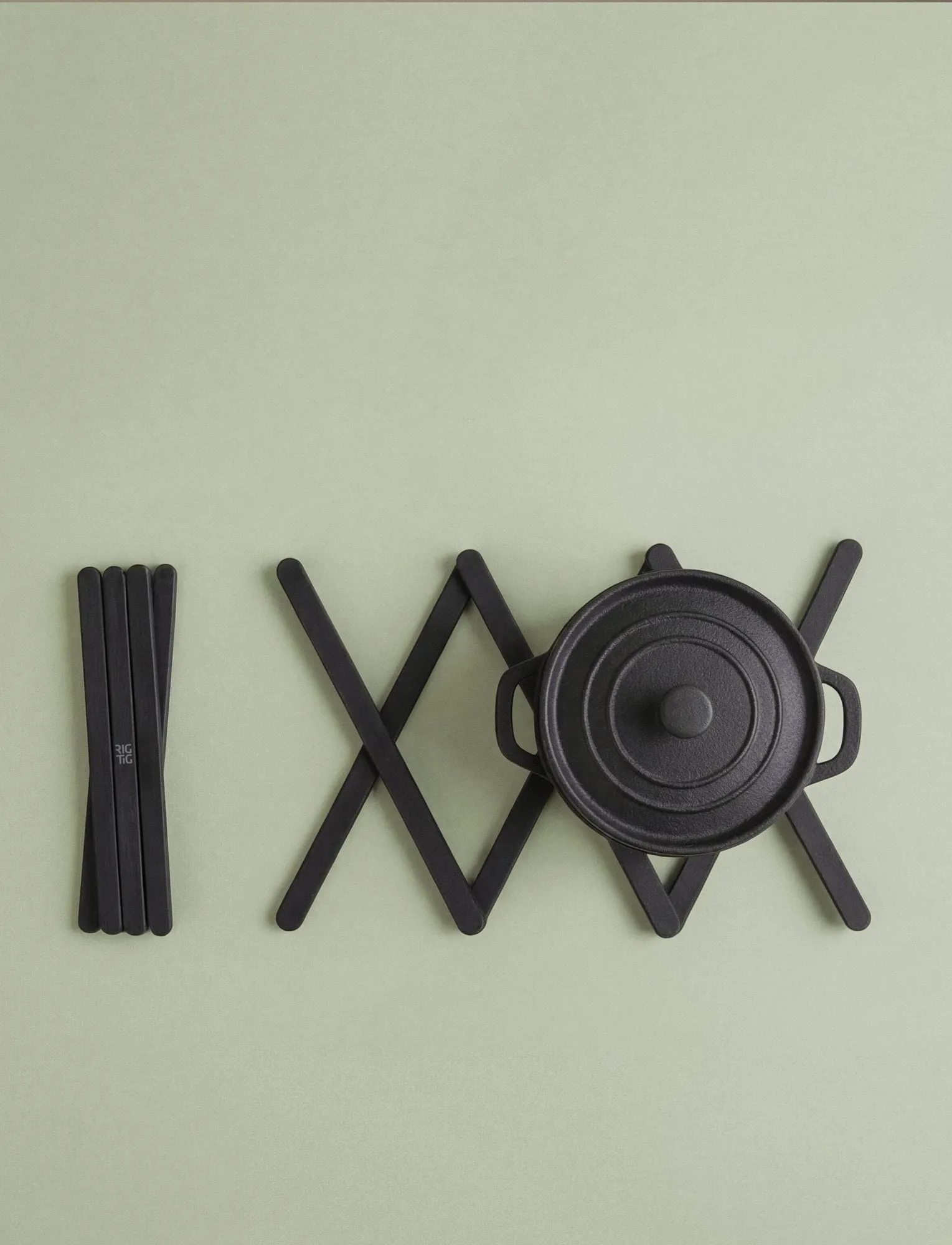 TRIX sottopentola, Black, 20,7 cm RIG-TIG