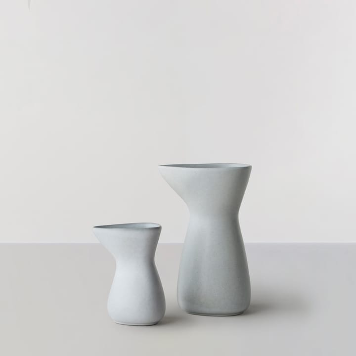 Brocca nr. 58 grande, Ash grey Ro Collection