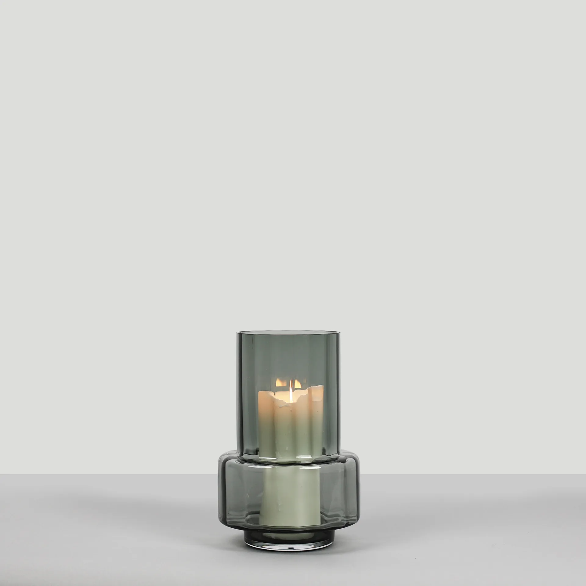 Portacandela Hurricane Reflections nr. 26, Grigio fumo Ro Collection