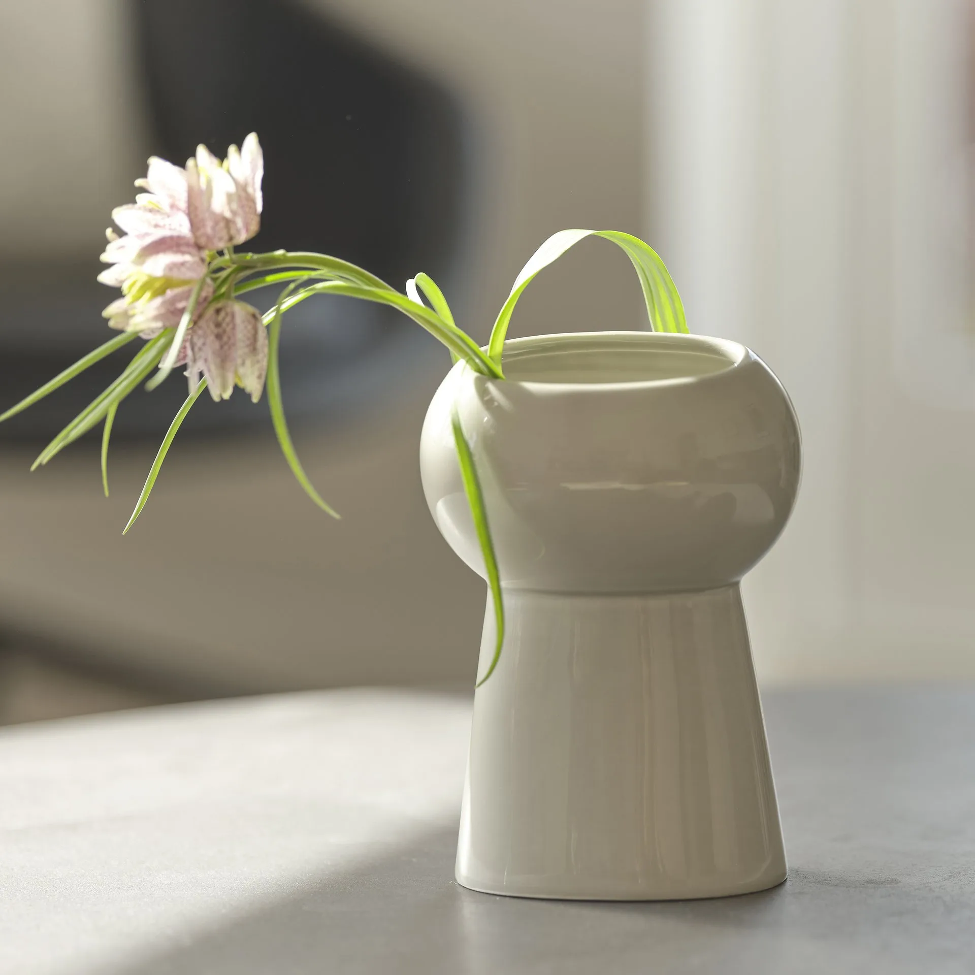 Vaso Oval nr. 65, Moon stone Ro Collection