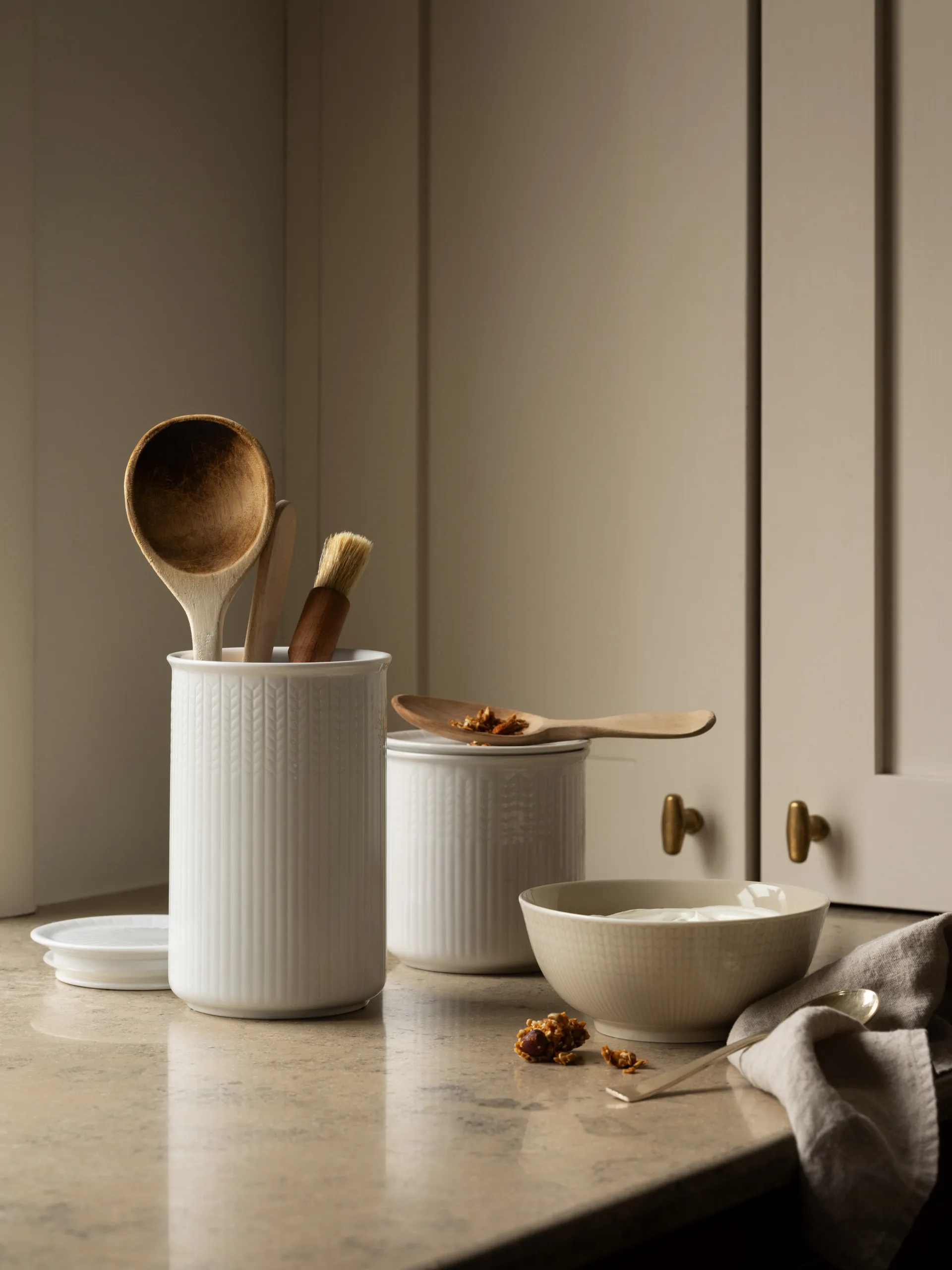 Barattolo portaoggetti Swedish Grace L 1,3 L, Neve Rörstrand