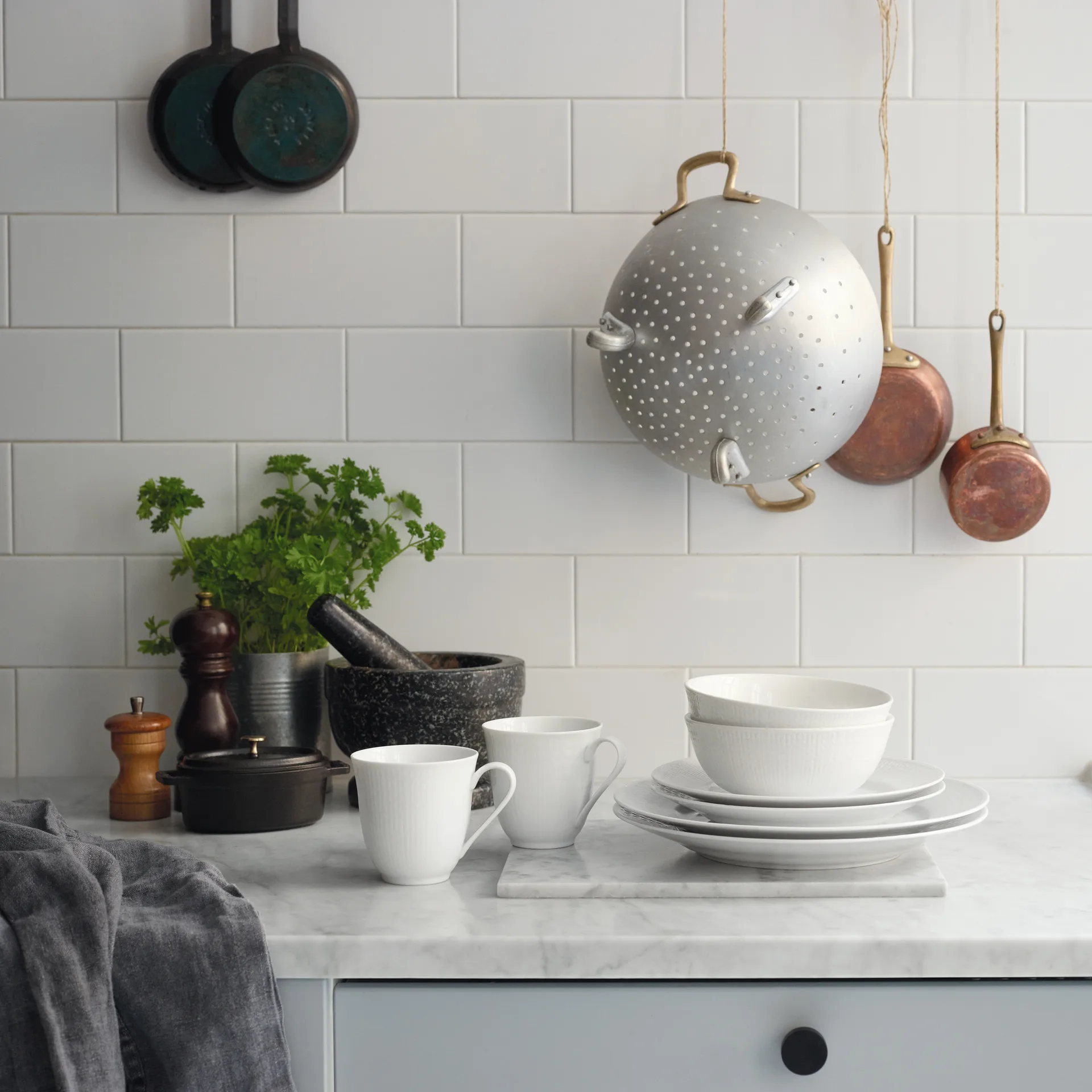 Set per antipasto Swedish Grace neve, 8 pz Rörstrand