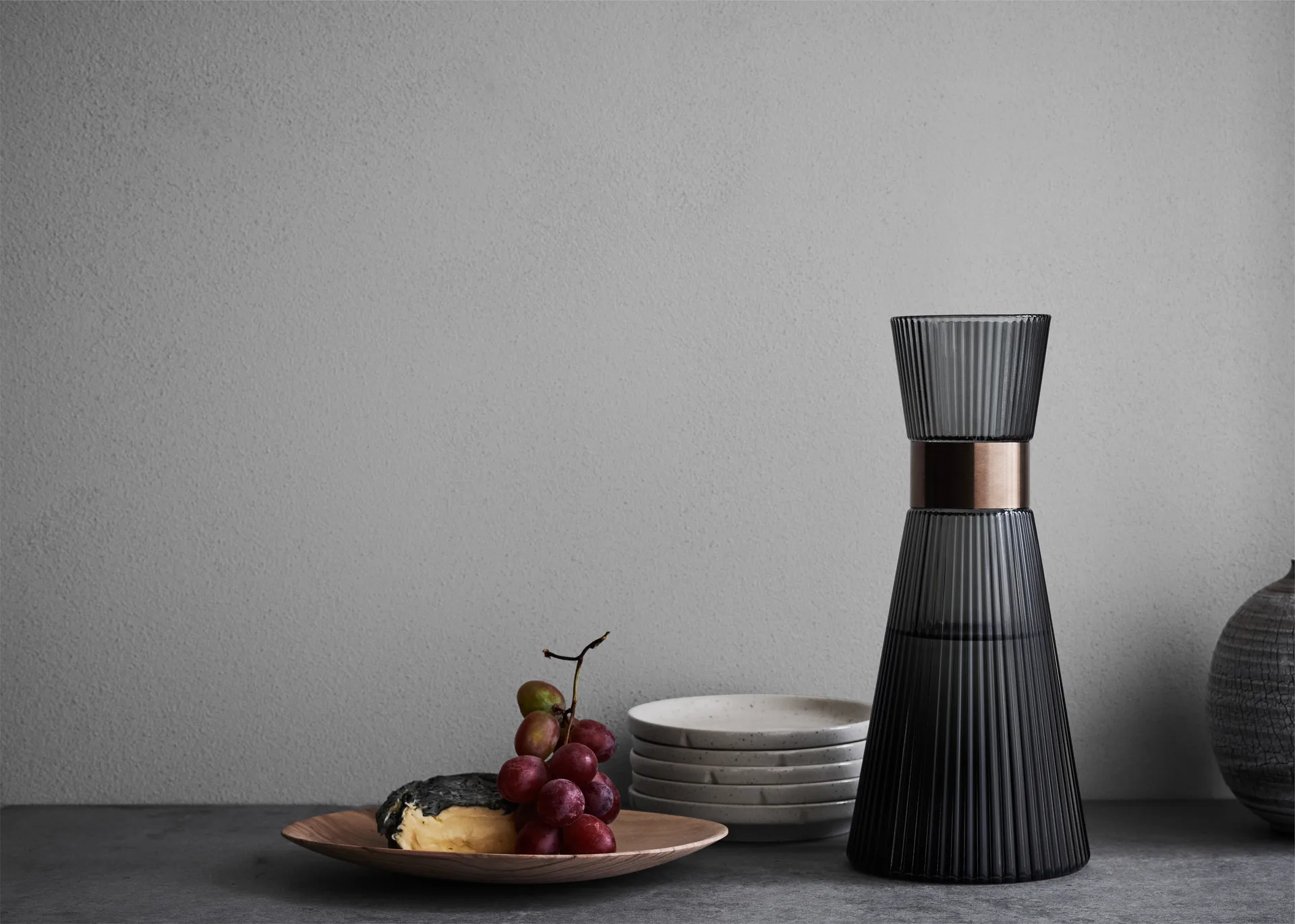 Caraffa per acqua Grand Cru 1 L, Smoke Rosendahl