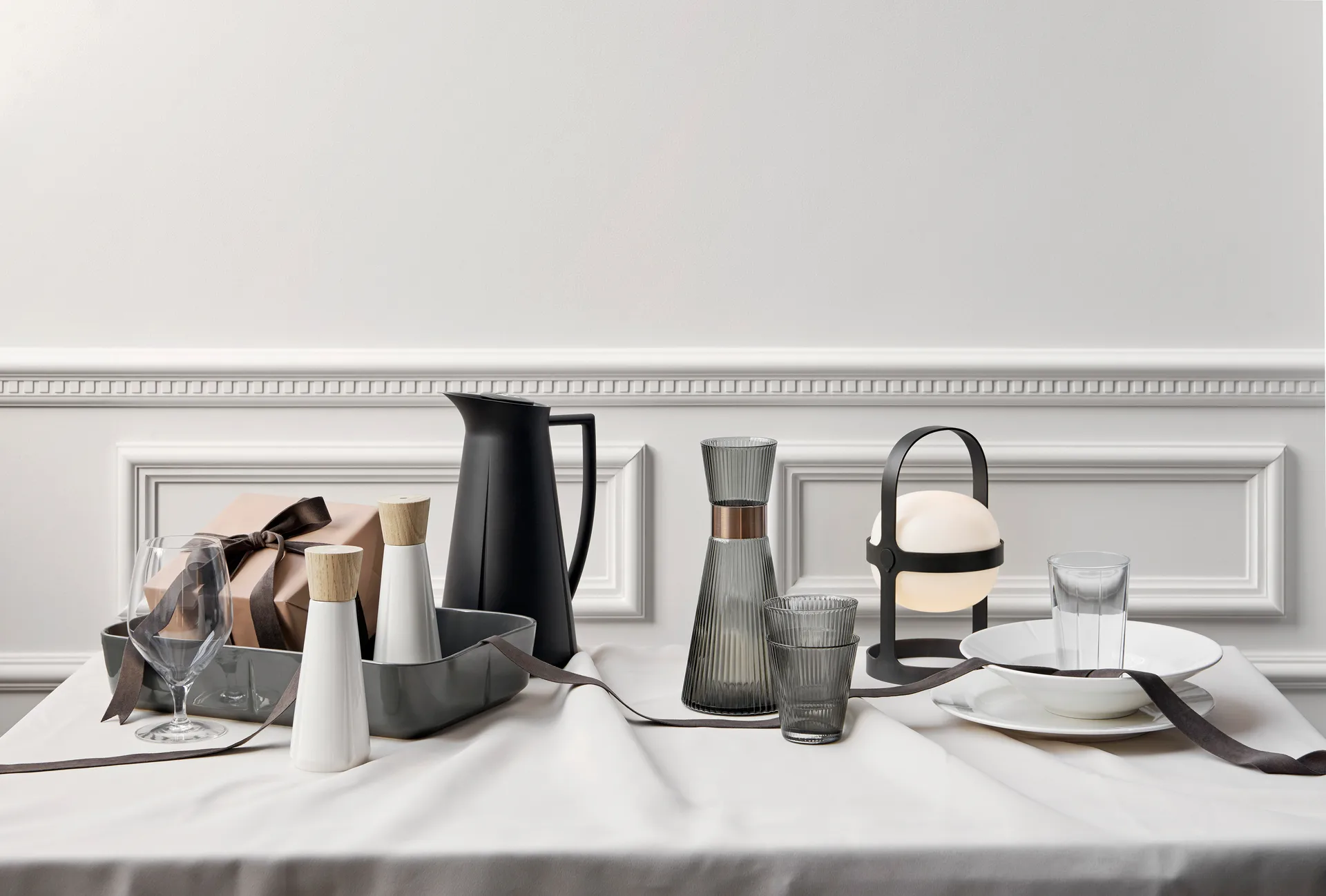 Caraffa per acqua Grand Cru 1 L, Smoke Rosendahl