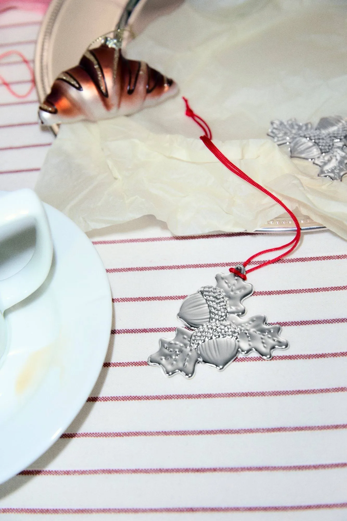 Karen Blixen enchanted acorn decorazione sospesa, Placcato in argento, 7 cm Rosendahl