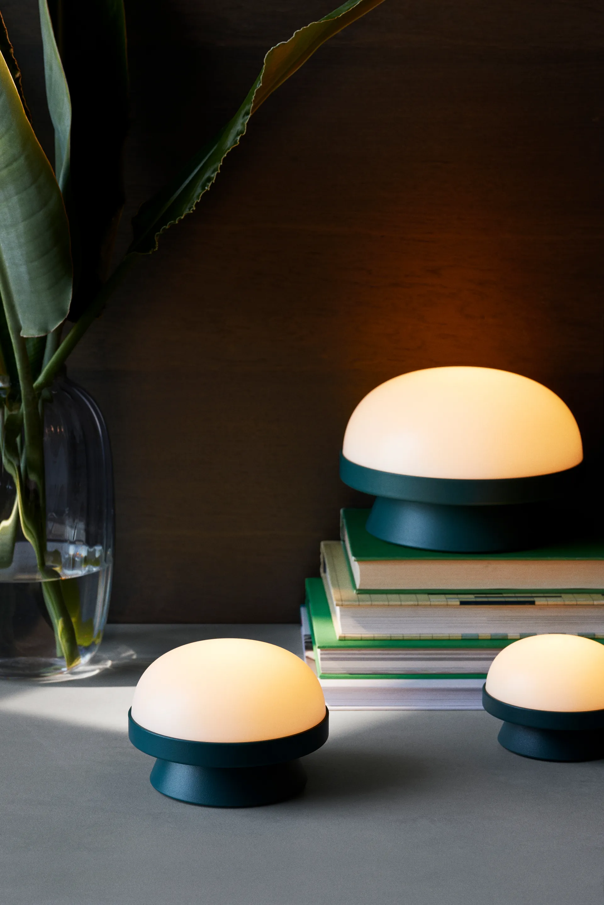 Lampada solare Soft Spot dots Ø21 cm, Forest green Rosendahl