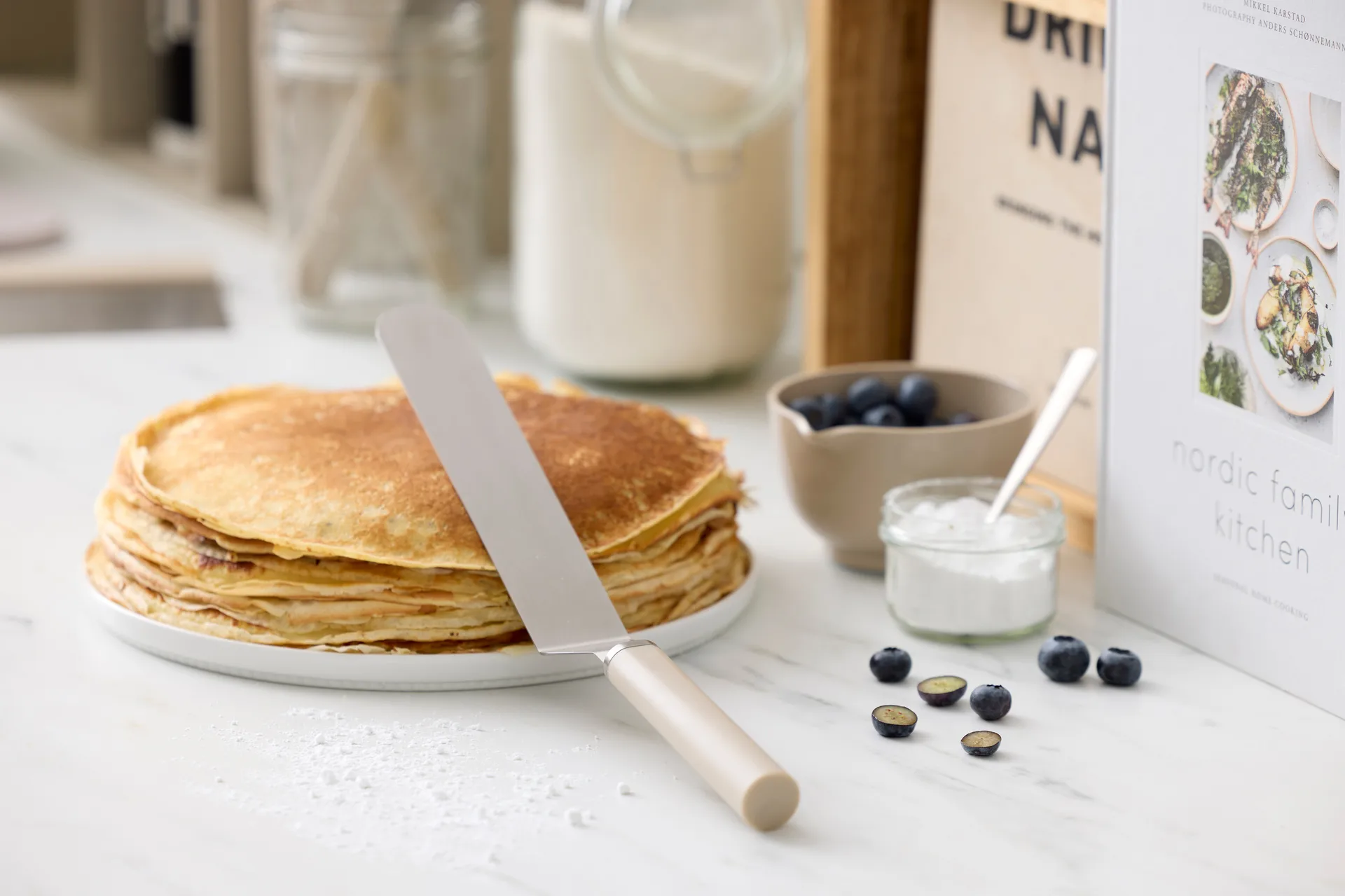 Spatola stretta Emma in acciaio 33 cm, Humus Rosti