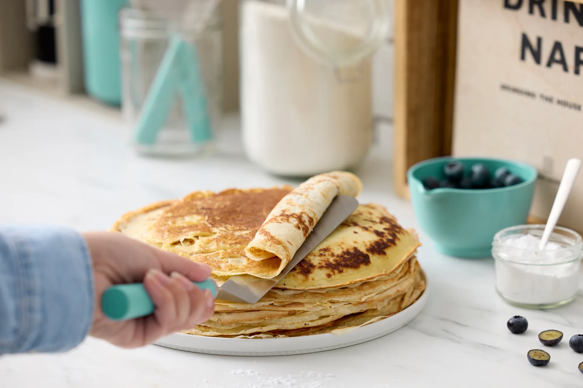 Spatola stretta Emma in acciaio 33 cm, Nordic green Rosti