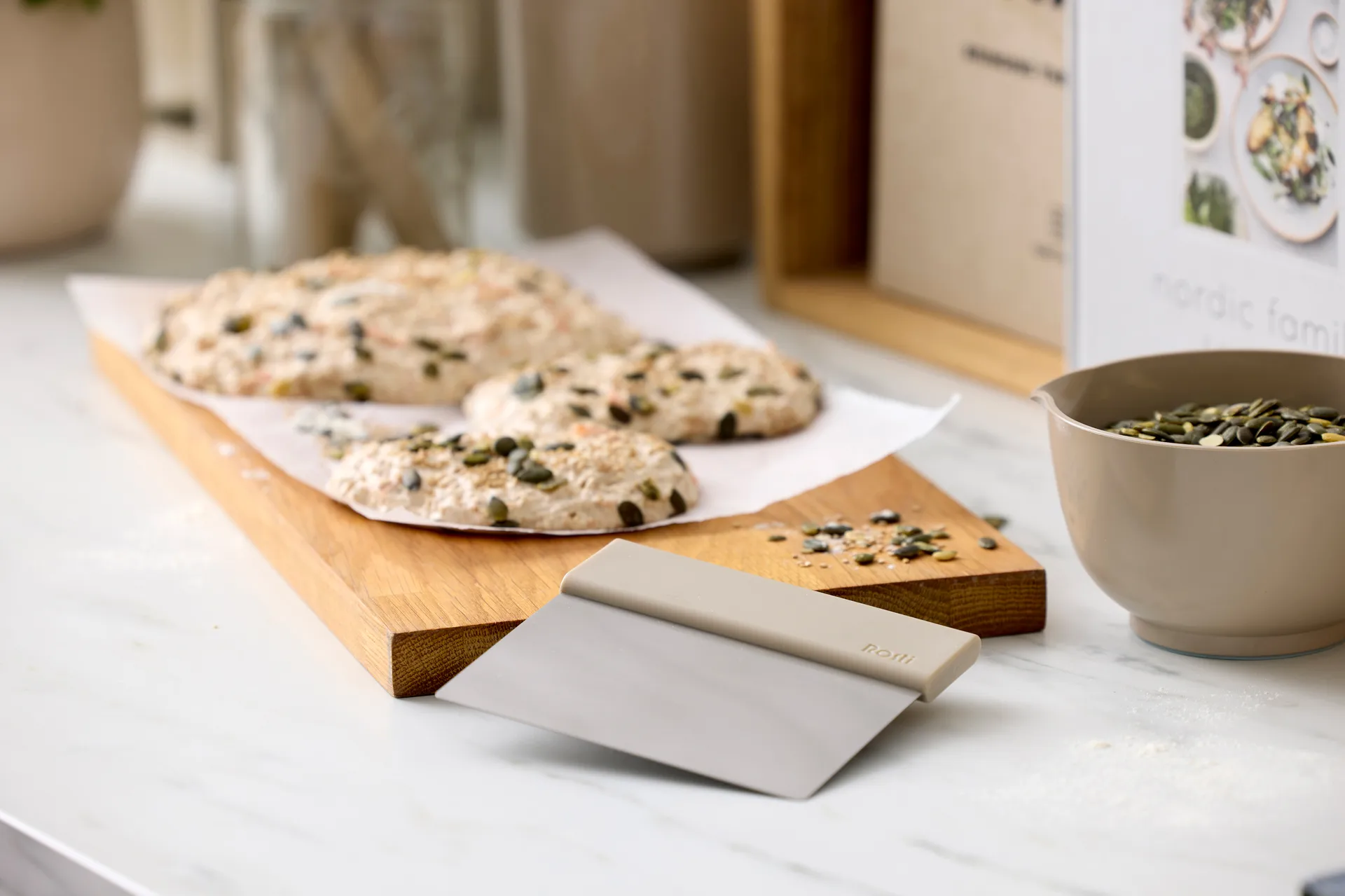 Tagliapasta Emma in acciaio, Humus Rosti