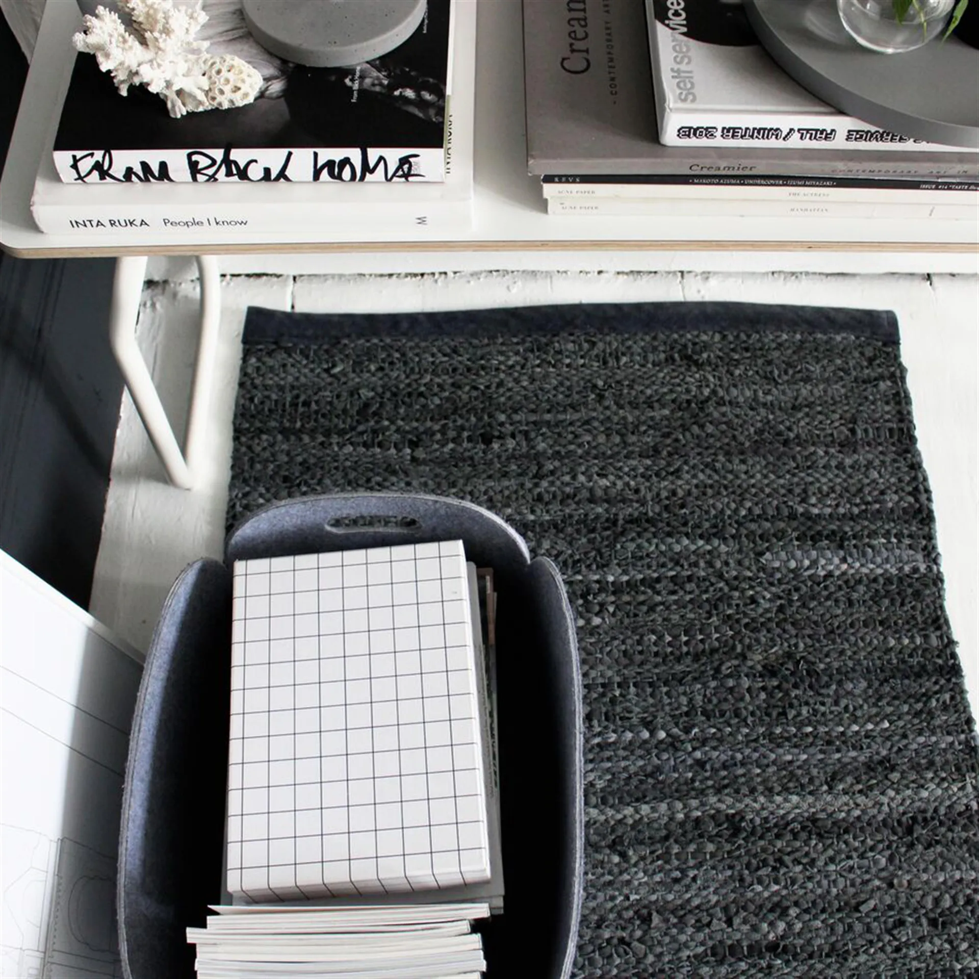 Tappeto Leather 75x300 cm, black (nero) Rug Solid